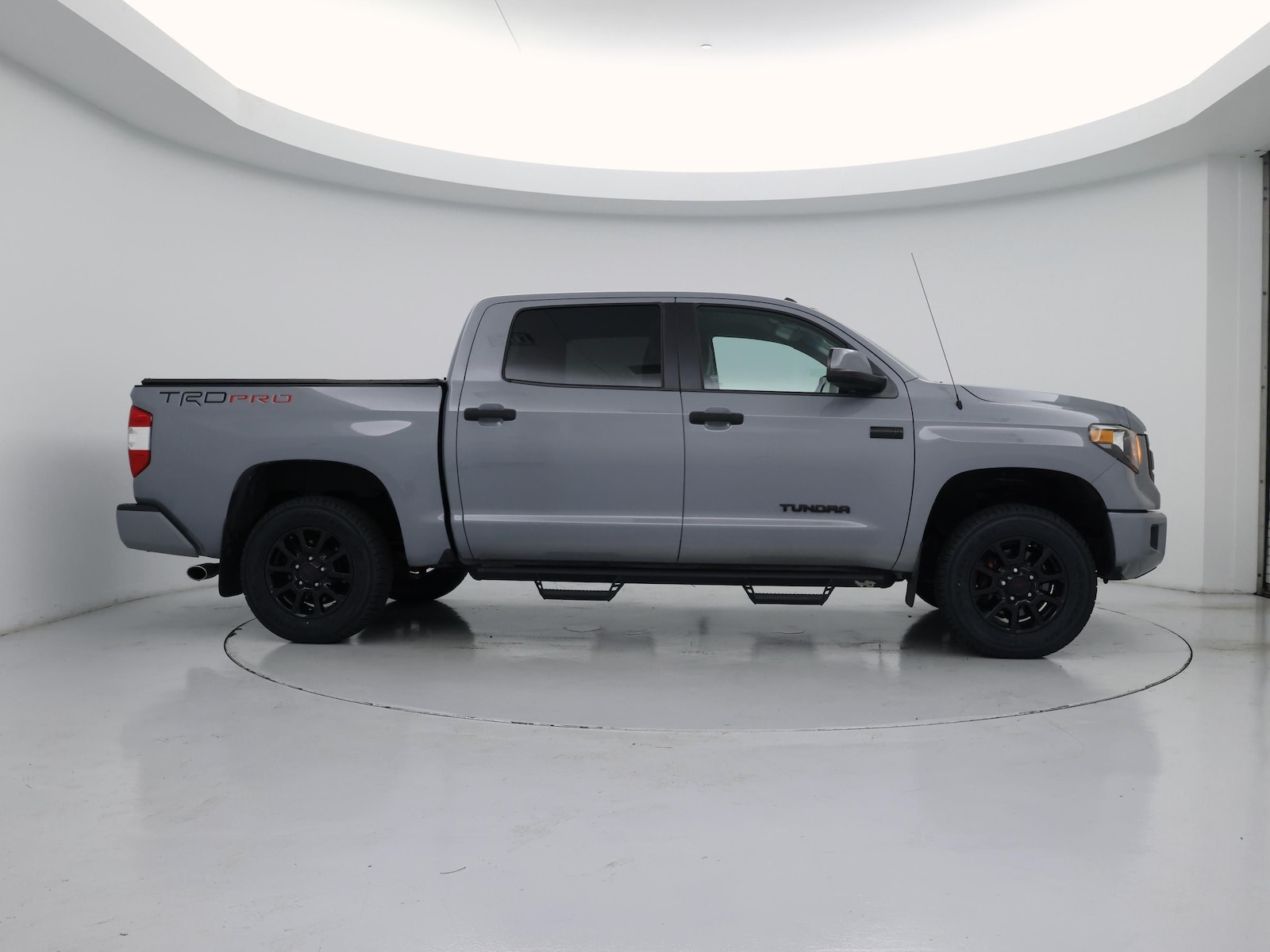 2017 Toyota Tundra TRD Pro - Photo 8