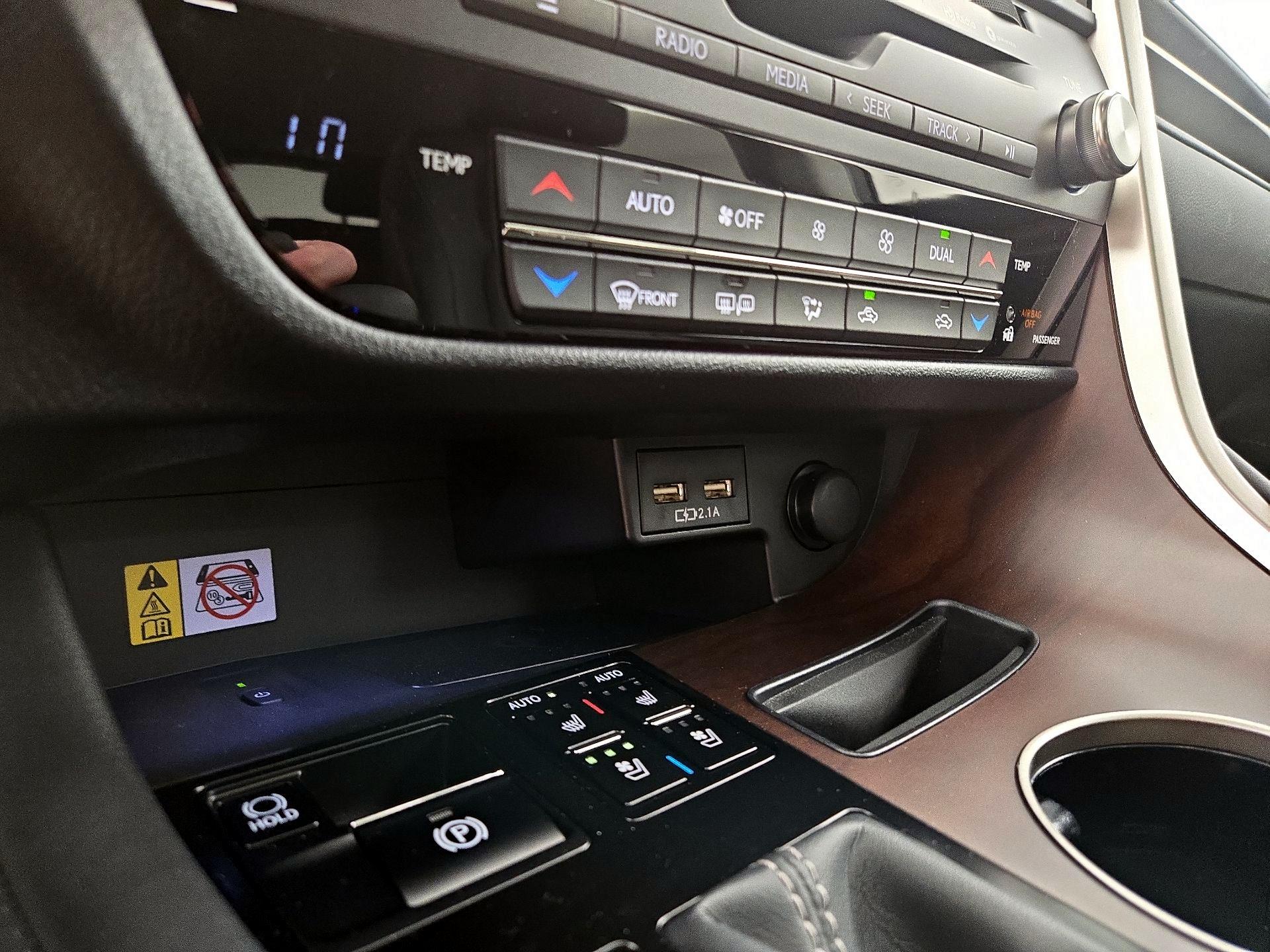 Thumbnail: 2021 Lexus RX - 18