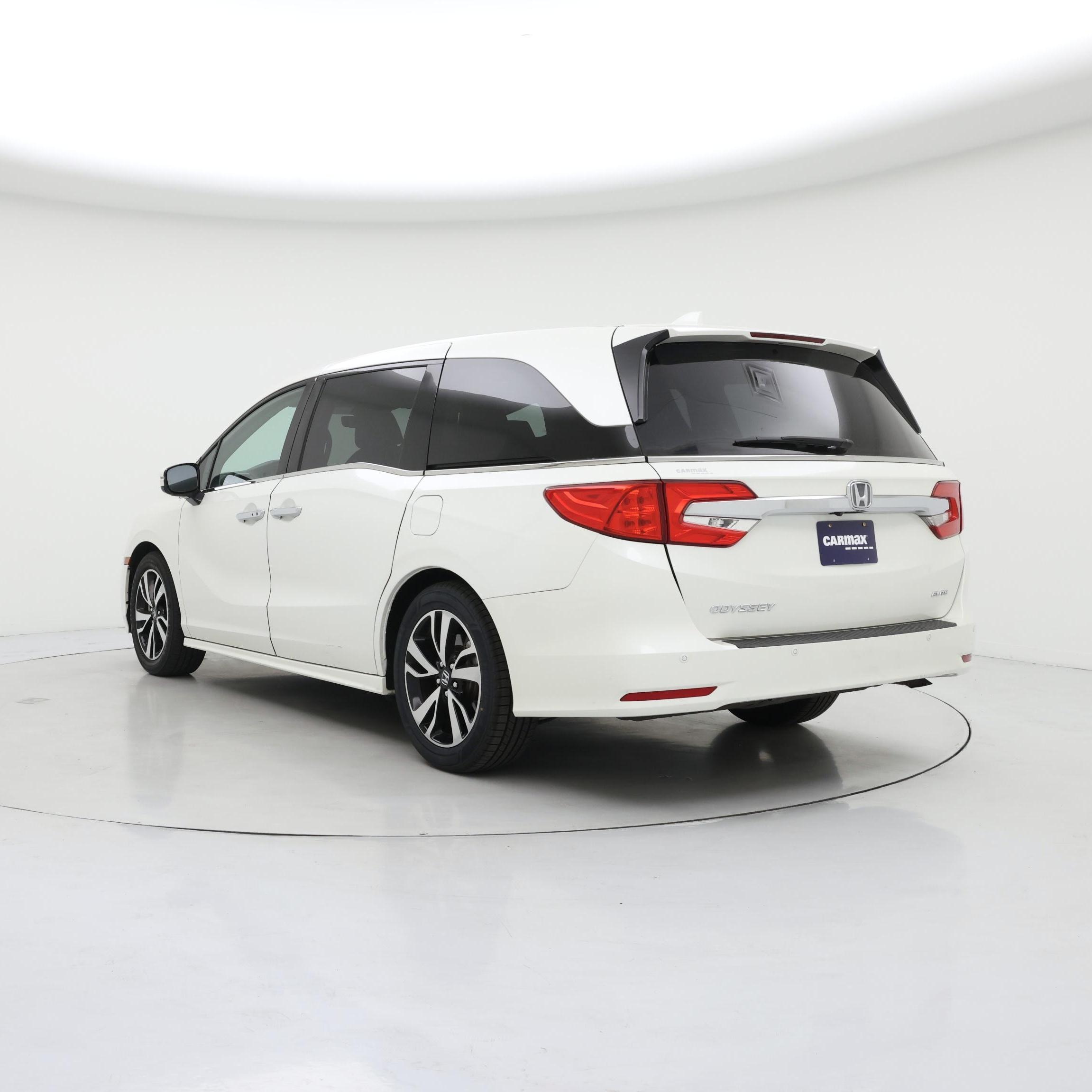 Thumbnail: 2018 Honda Odyssey - 2