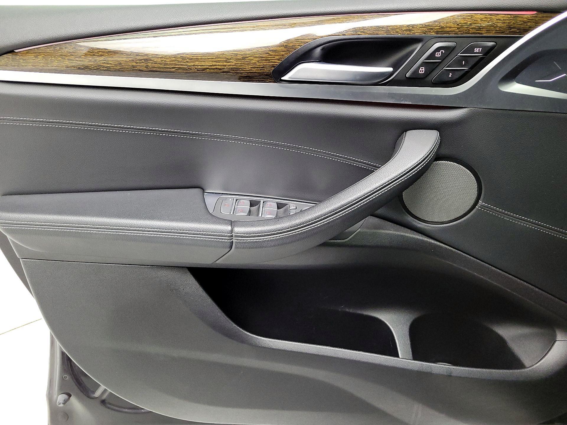 Thumbnail: 2021 BMW X3 - 12