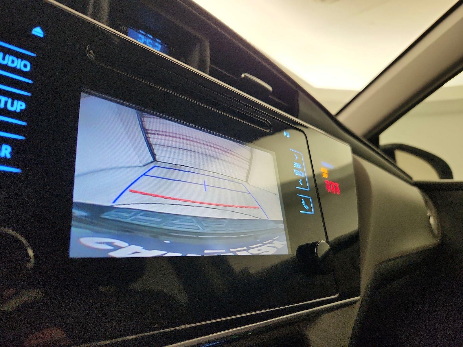2019 Toyota Corolla LE - Photo 15