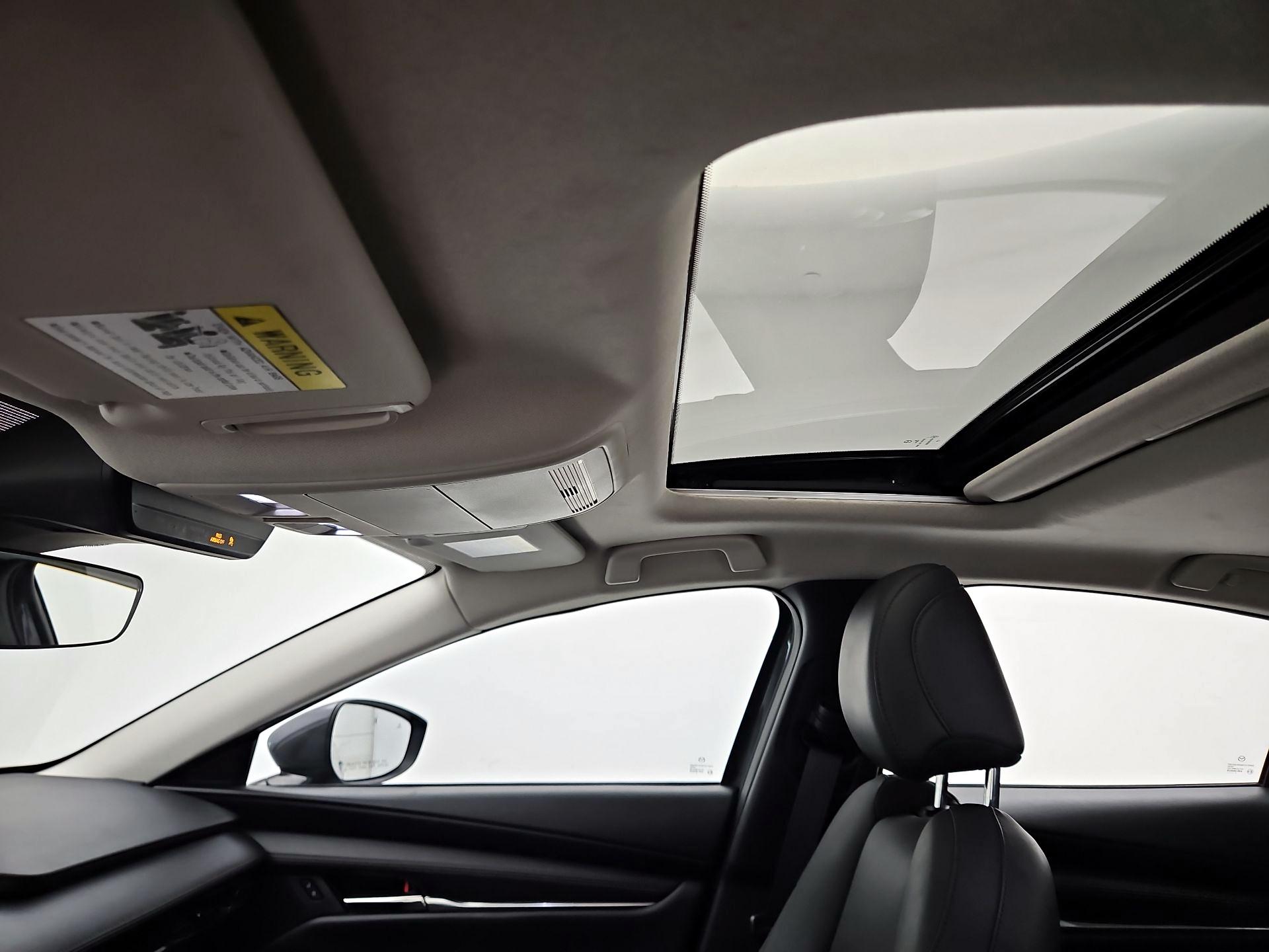Thumbnail: 2022 Mazda Mazda3 - 20