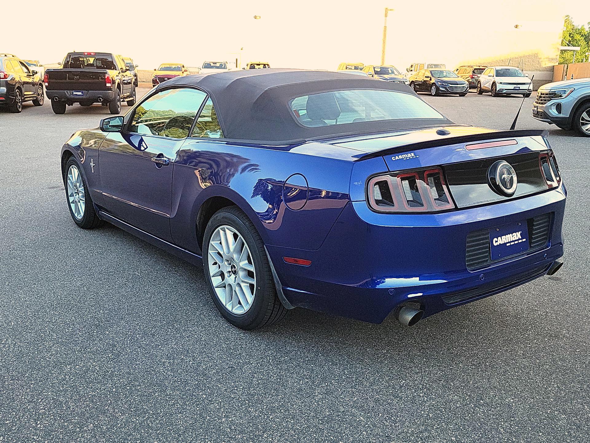 Thumbnail: 2014 Ford Mustang - 7