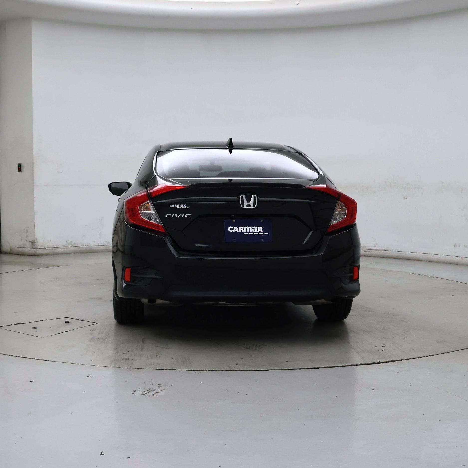 Thumbnail: 2017 Honda Civic - 6