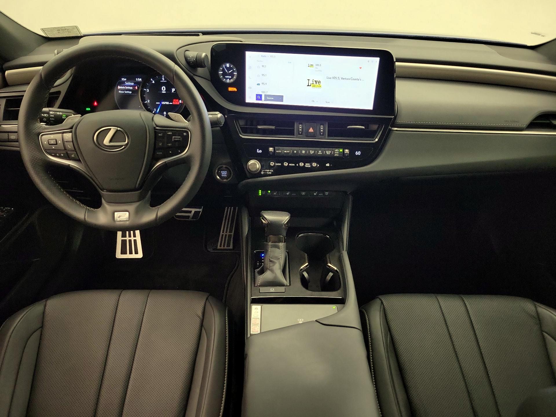 Thumbnail: 2024 Lexus ES - 9