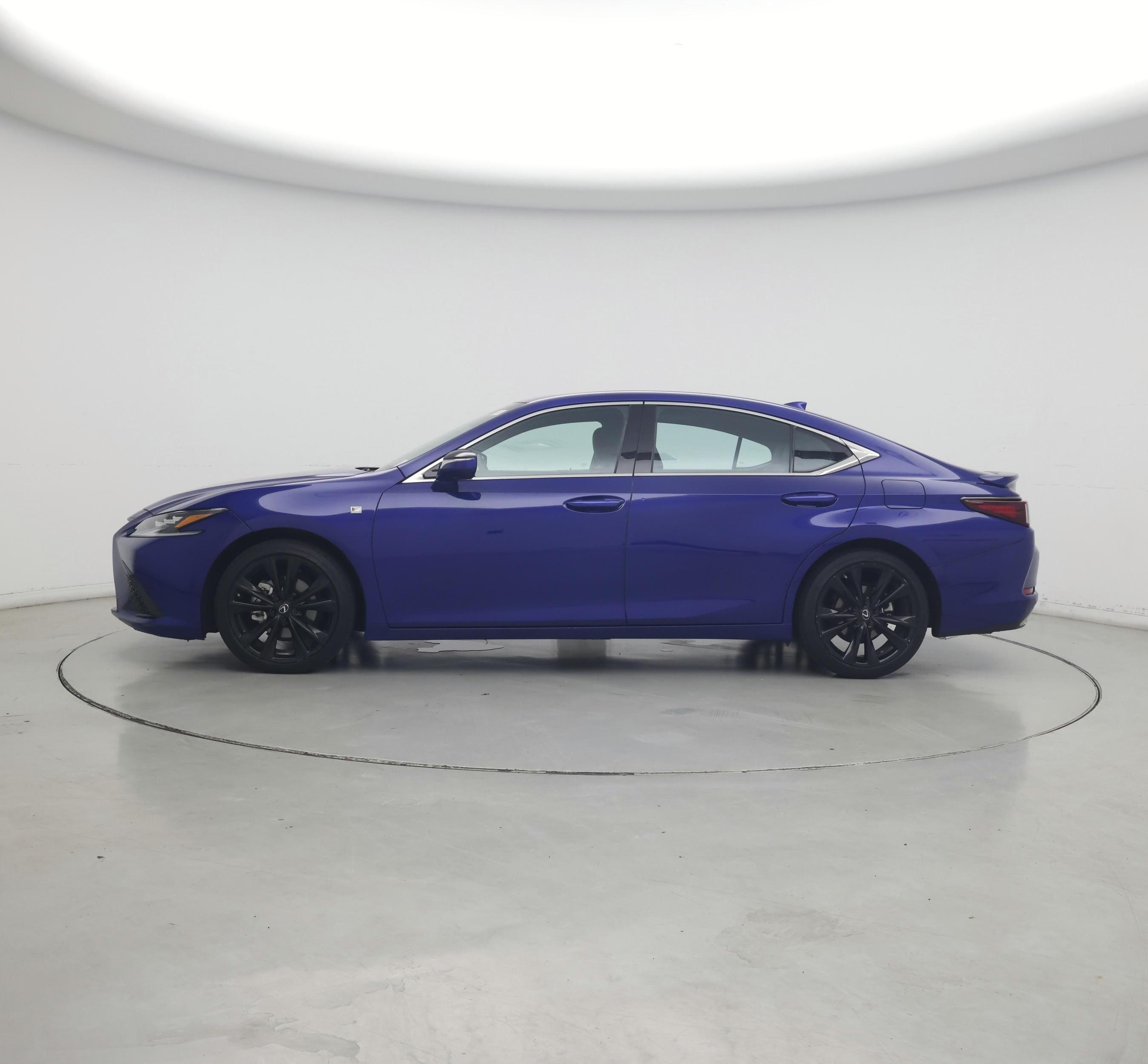 Thumbnail: 2024 Lexus ES - 3