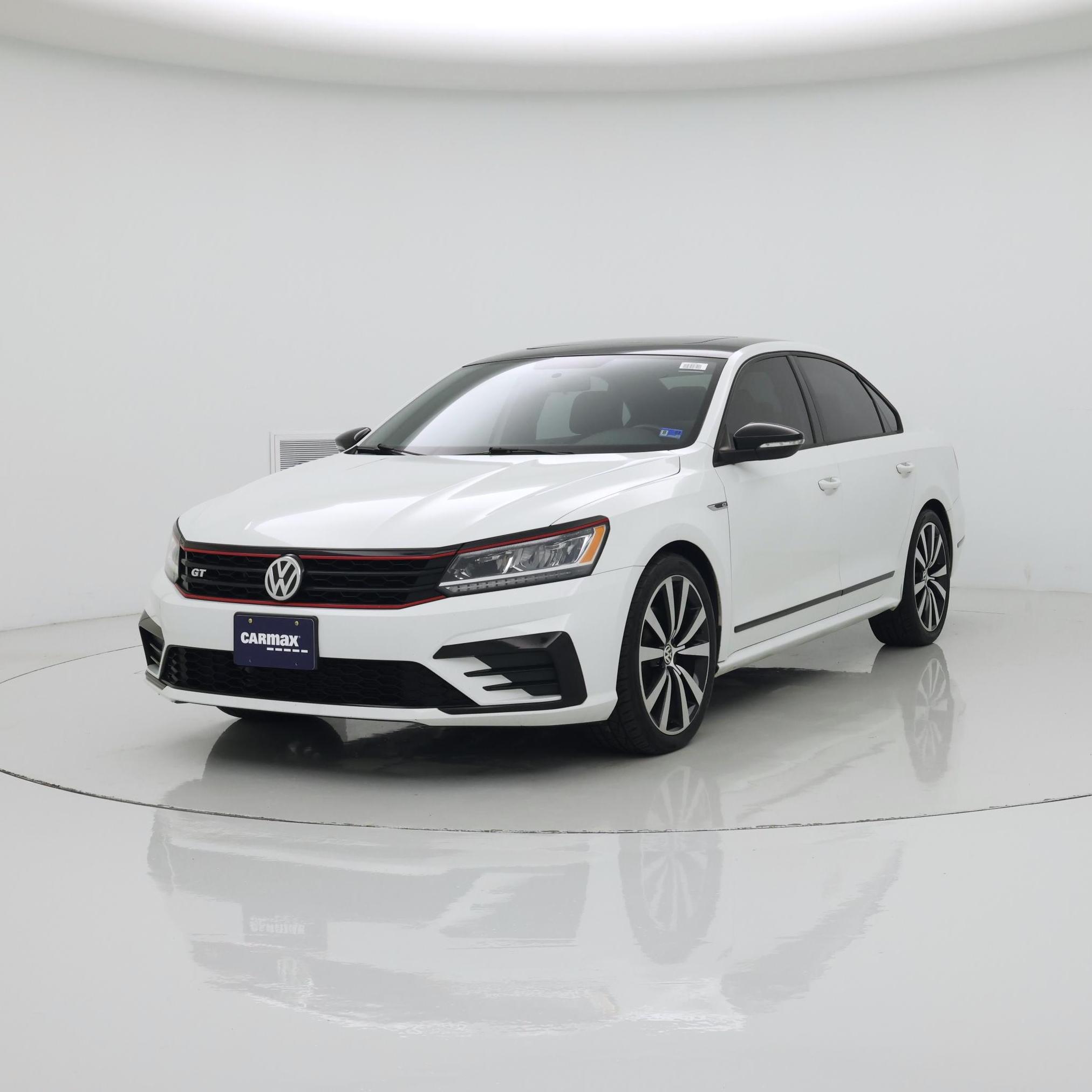 Thumbnail: 2018 Volkswagen Passat - 4