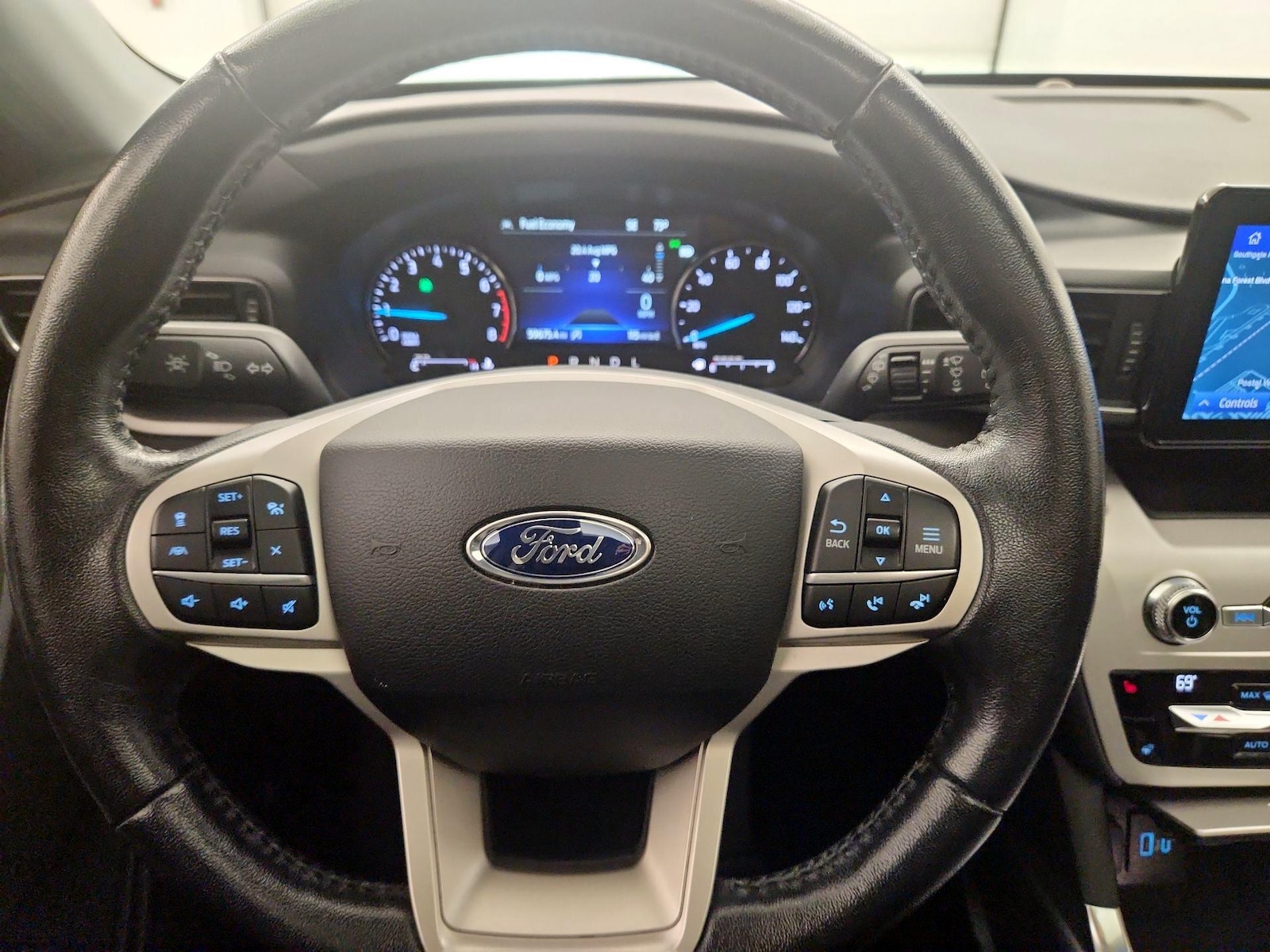 2021 Ford Explorer XLT - Photo 11