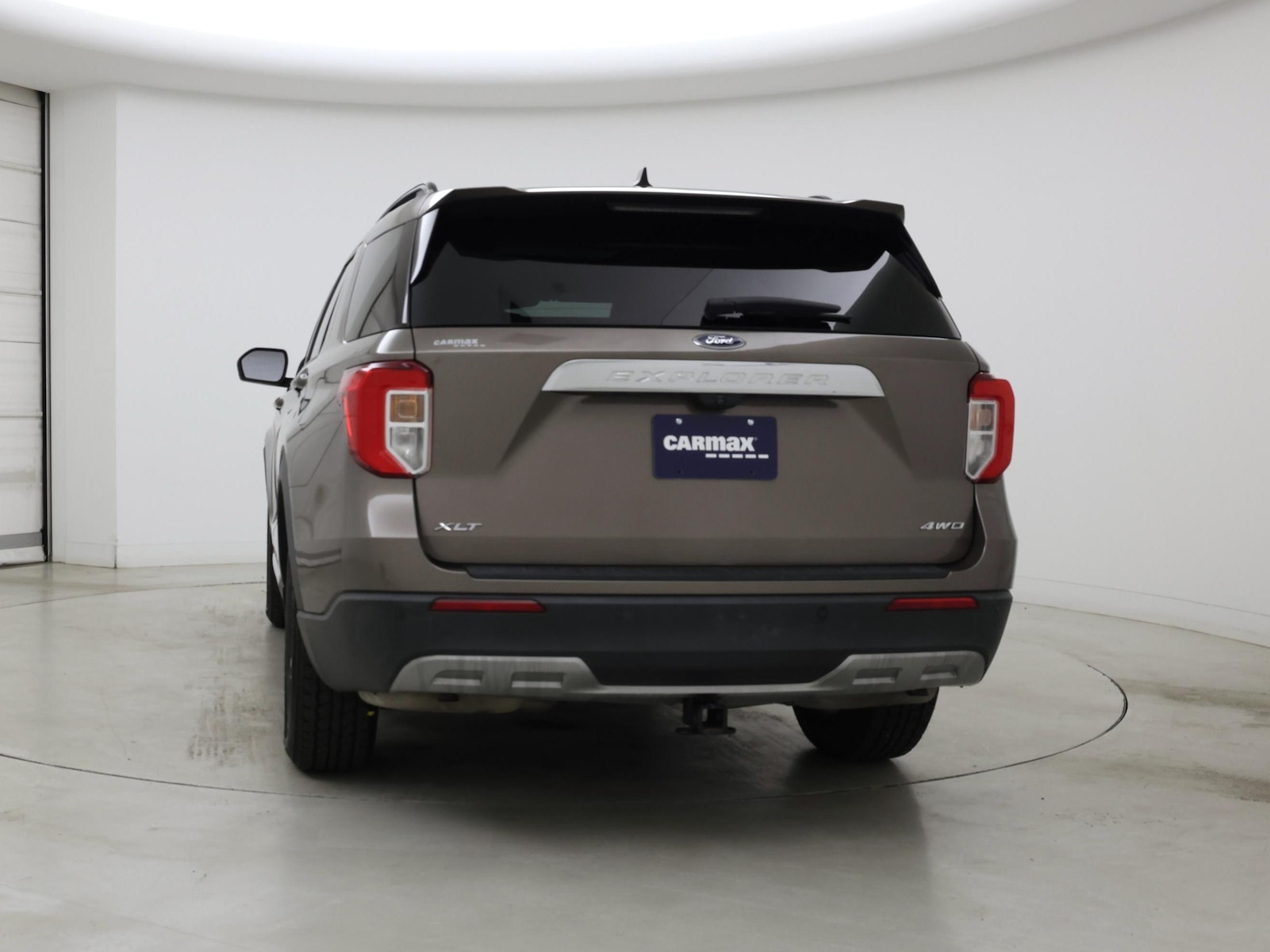 2021 Ford Explorer XLT - Photo 7