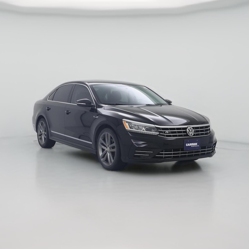 2017 Volkswagen Passat R-Line