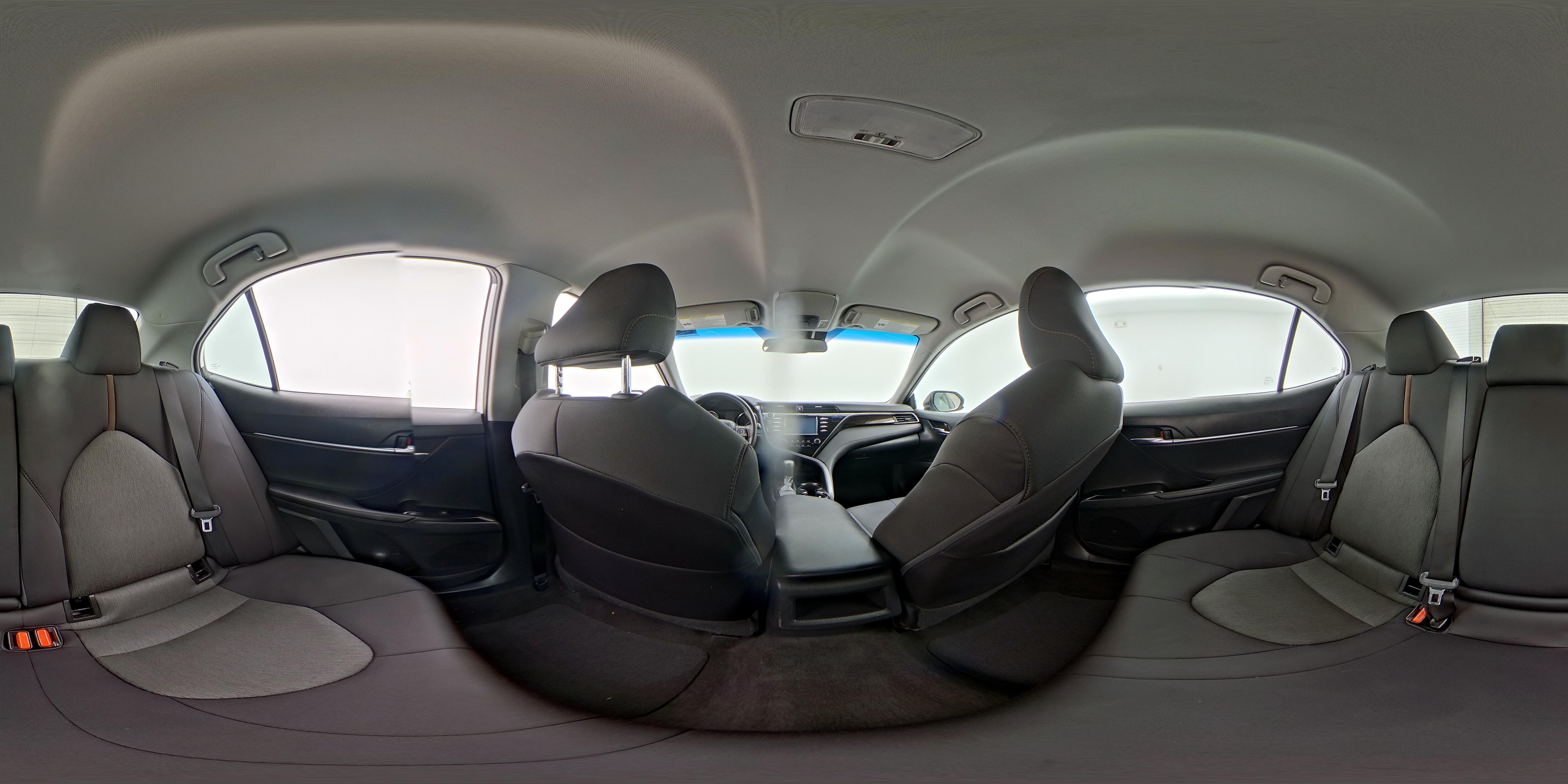 2019 Toyota Camry LE - Photo 24