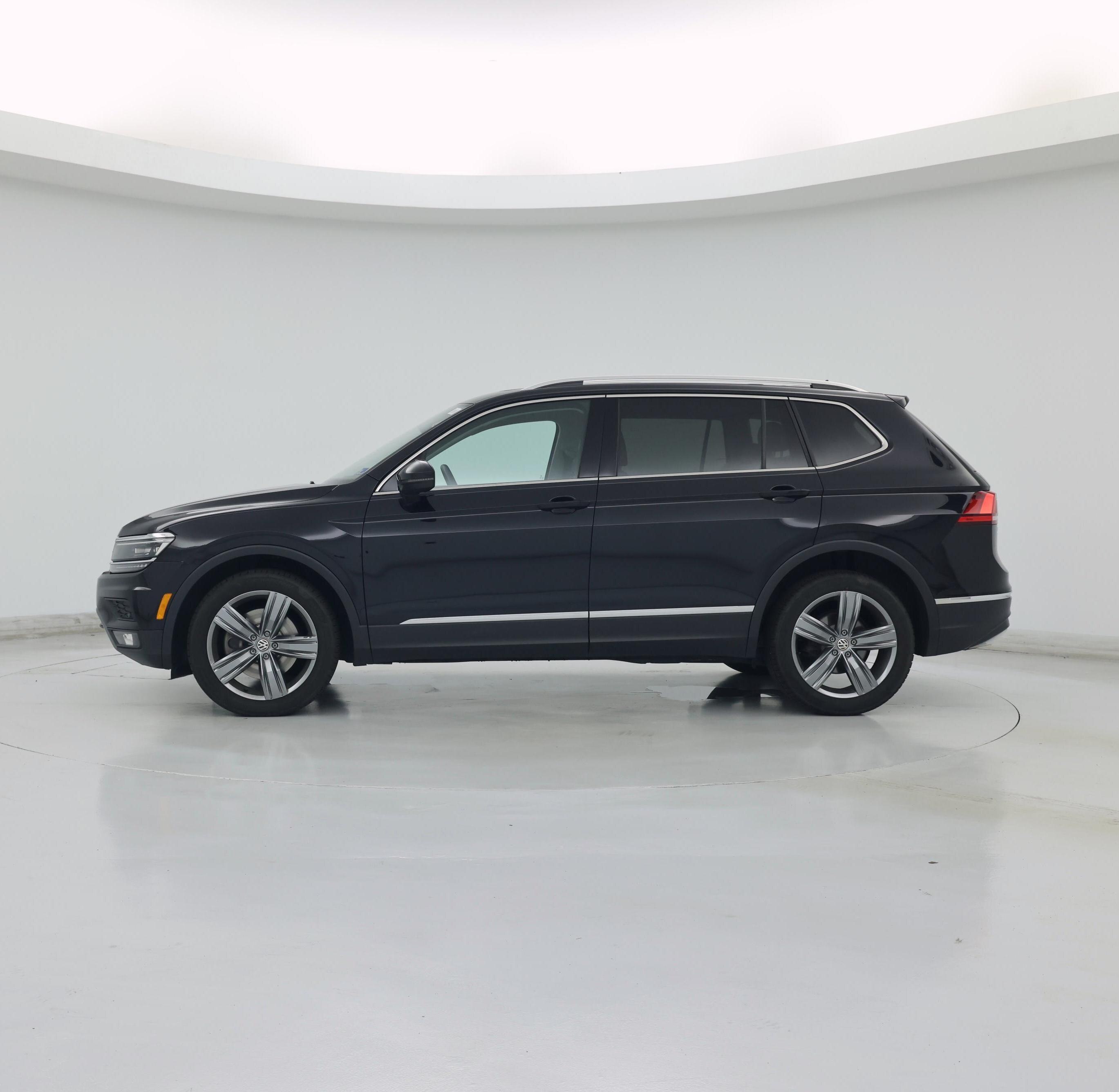 Thumbnail: 2018 Volkswagen Tiguan - 3