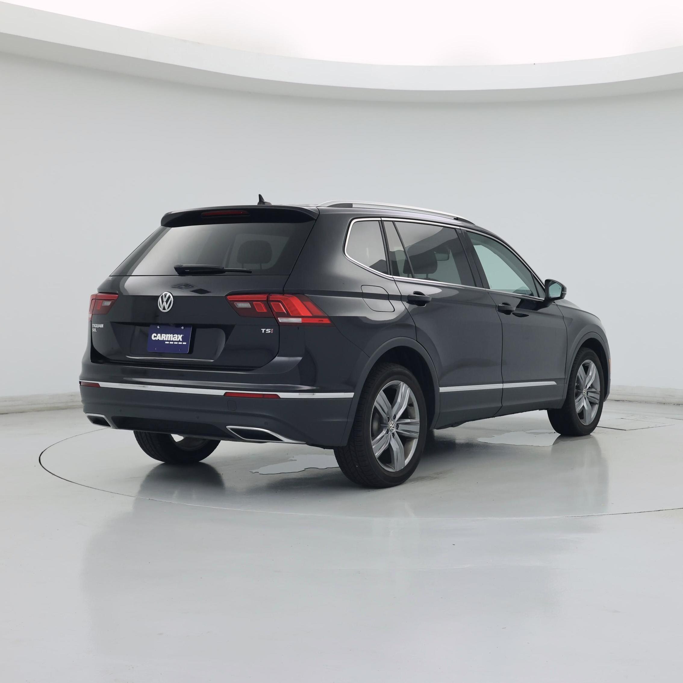 Thumbnail: 2018 Volkswagen Tiguan - 8
