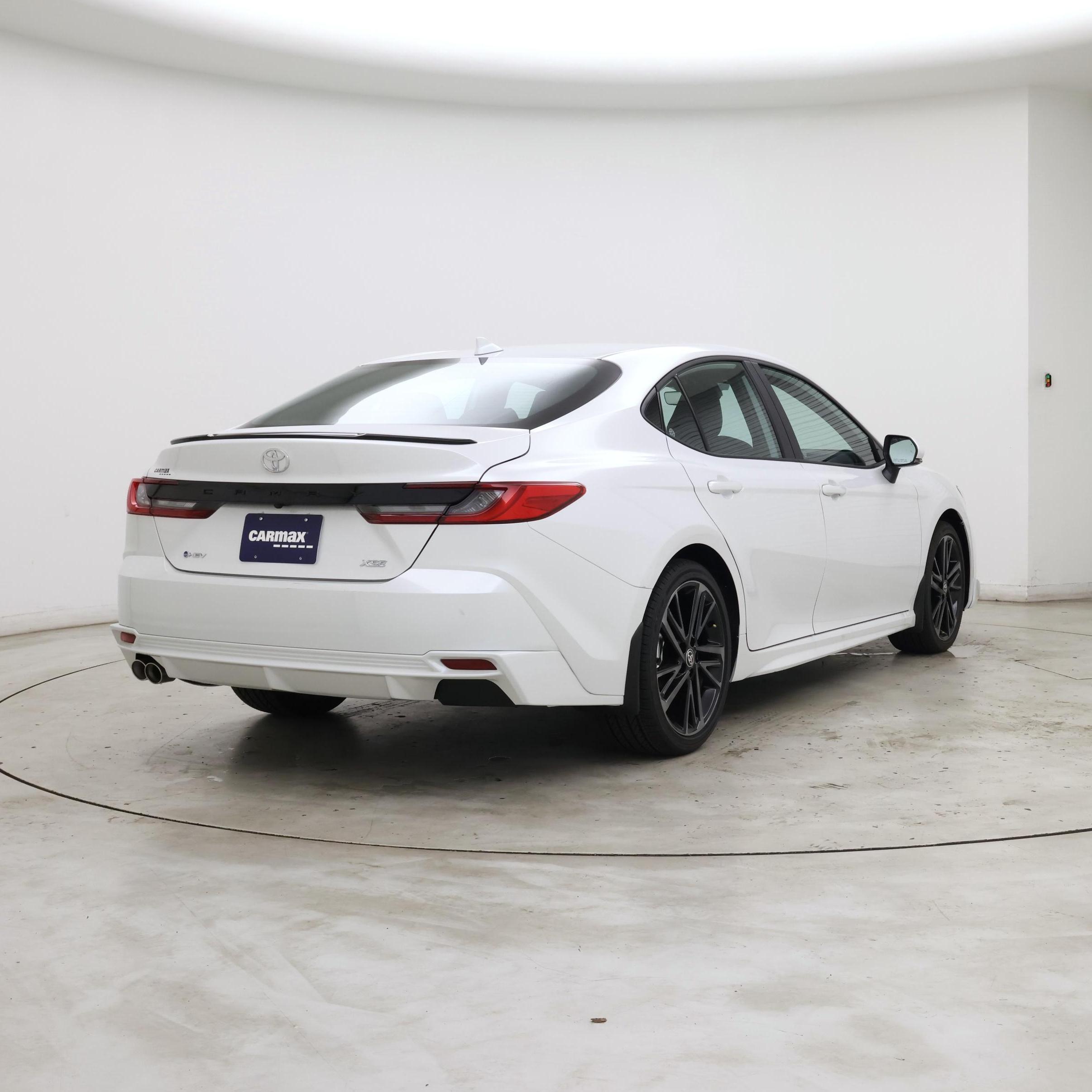 Thumbnail: 2026 Toyota Camry - 8