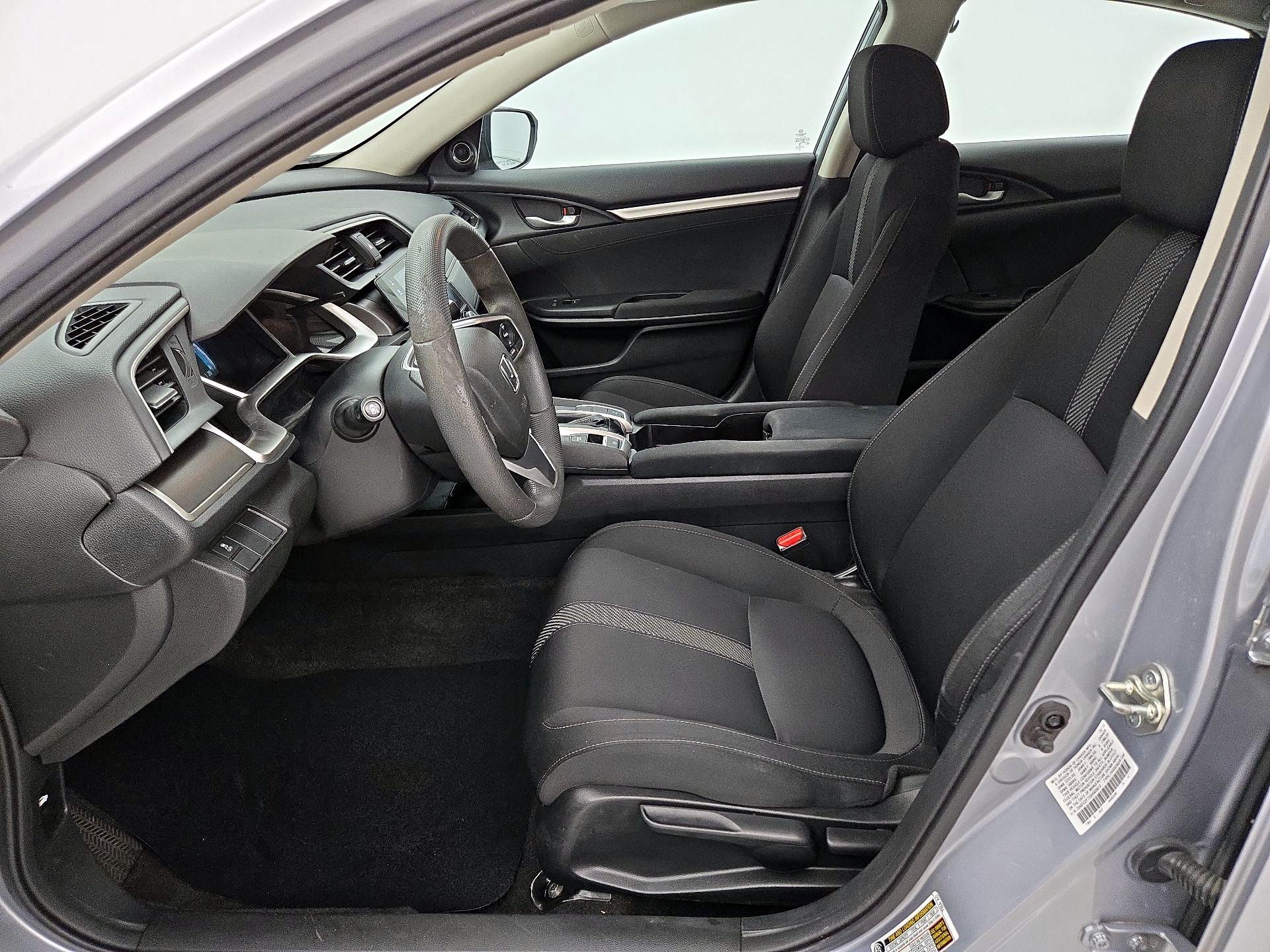 Thumbnail: 2016 Honda Civic - 11