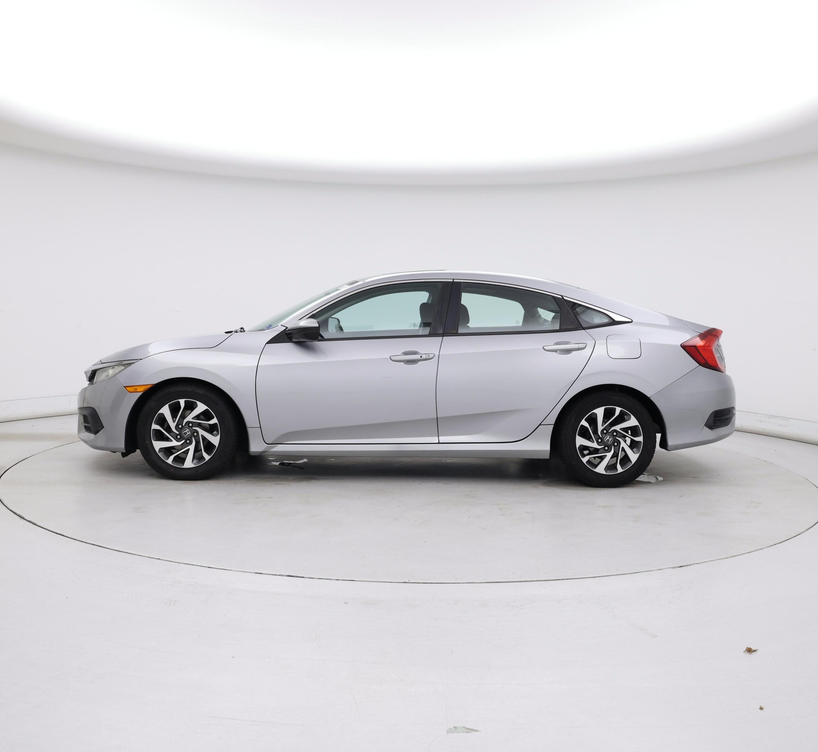 Thumbnail: 2016 Honda Civic - 3