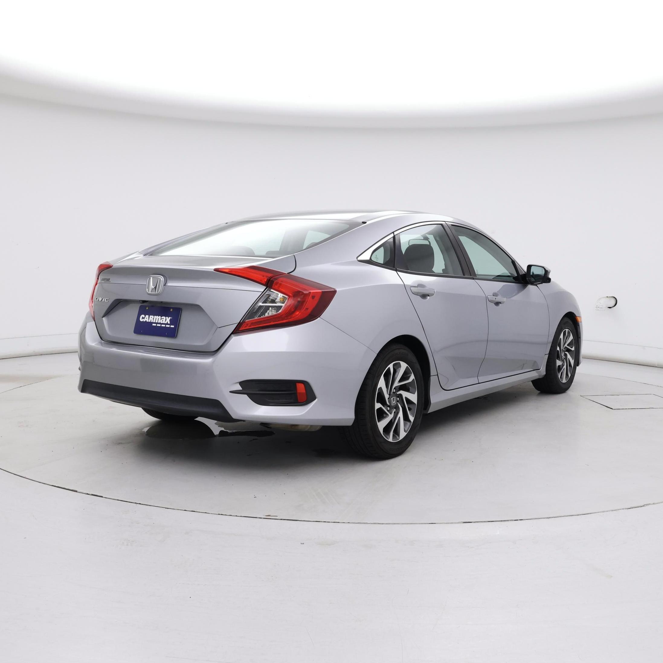 Thumbnail: 2016 Honda Civic - 8