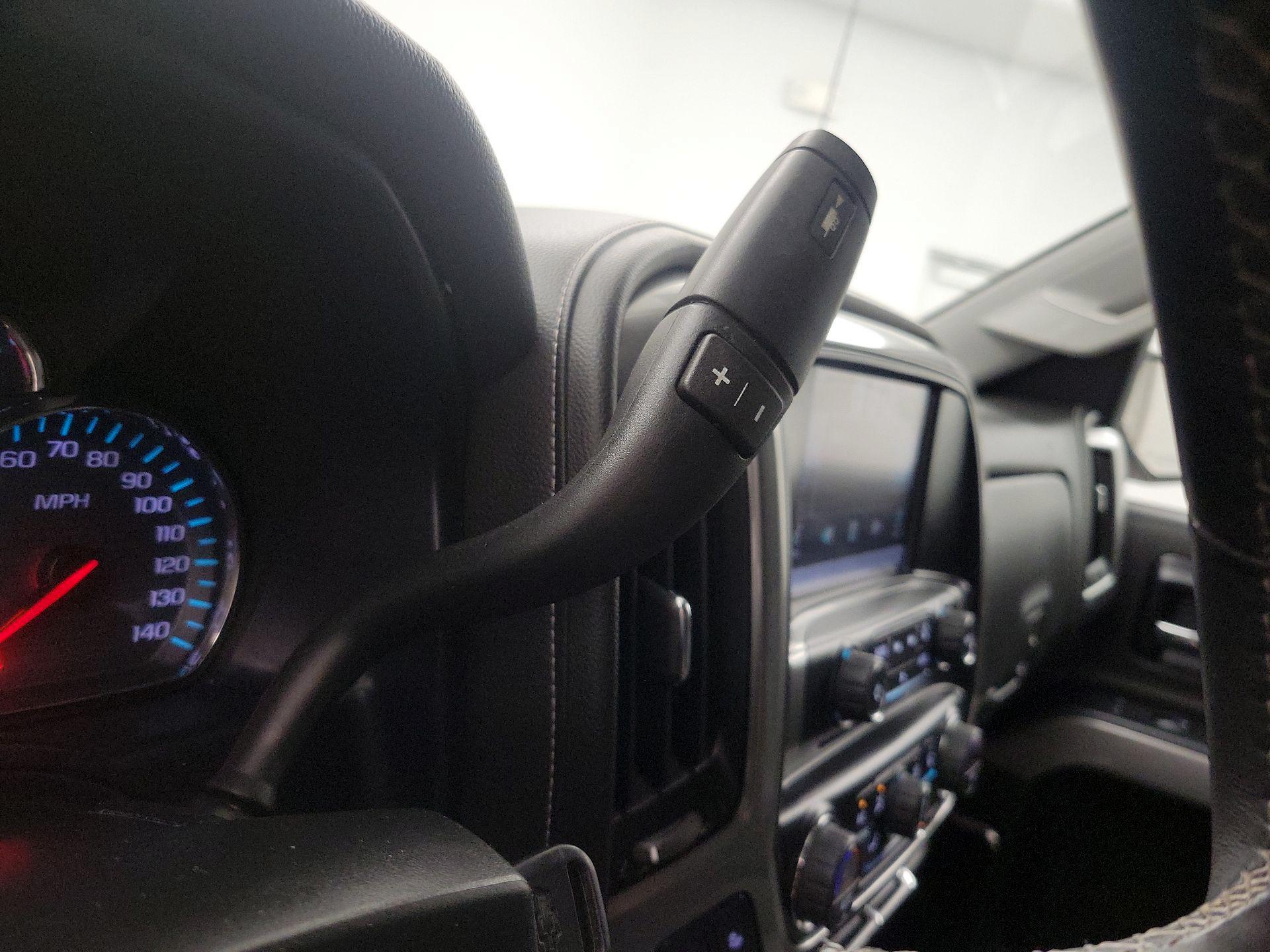 Thumbnail: 2015 Chevrolet Silverado 1500 - 17