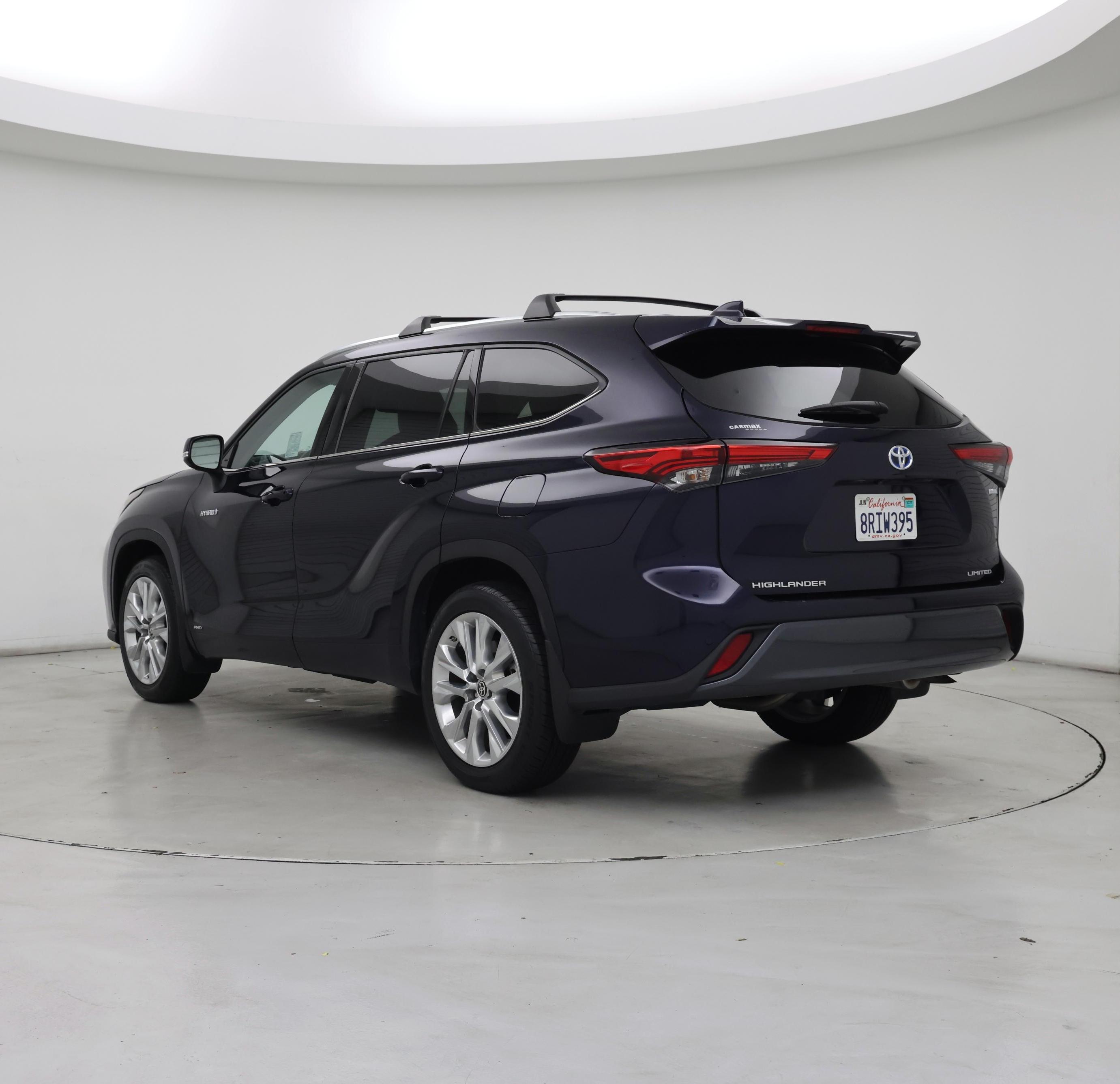 Thumbnail: 2020 Toyota Highlander - 2