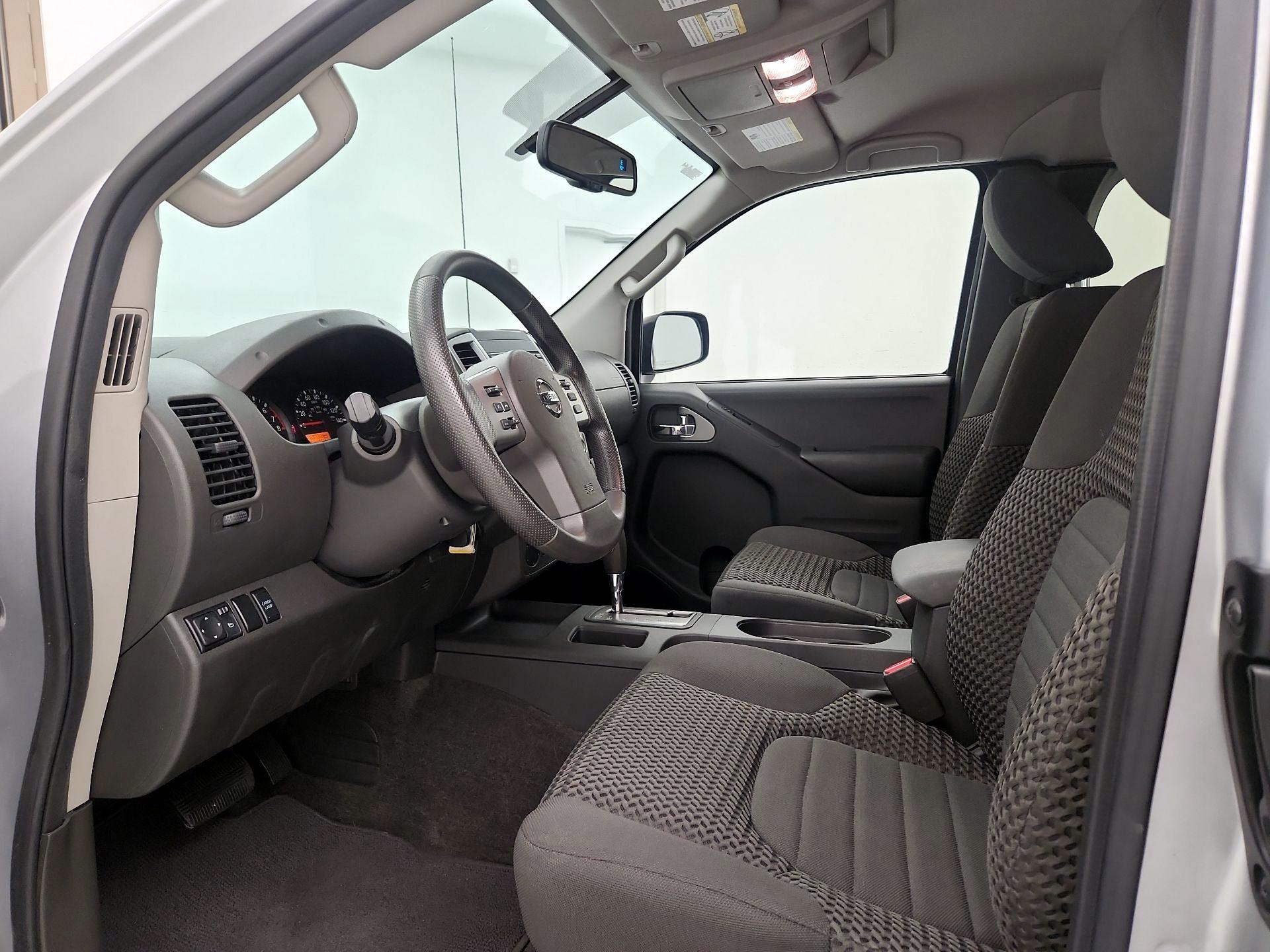 Thumbnail: 2015 Nissan Frontier - 11