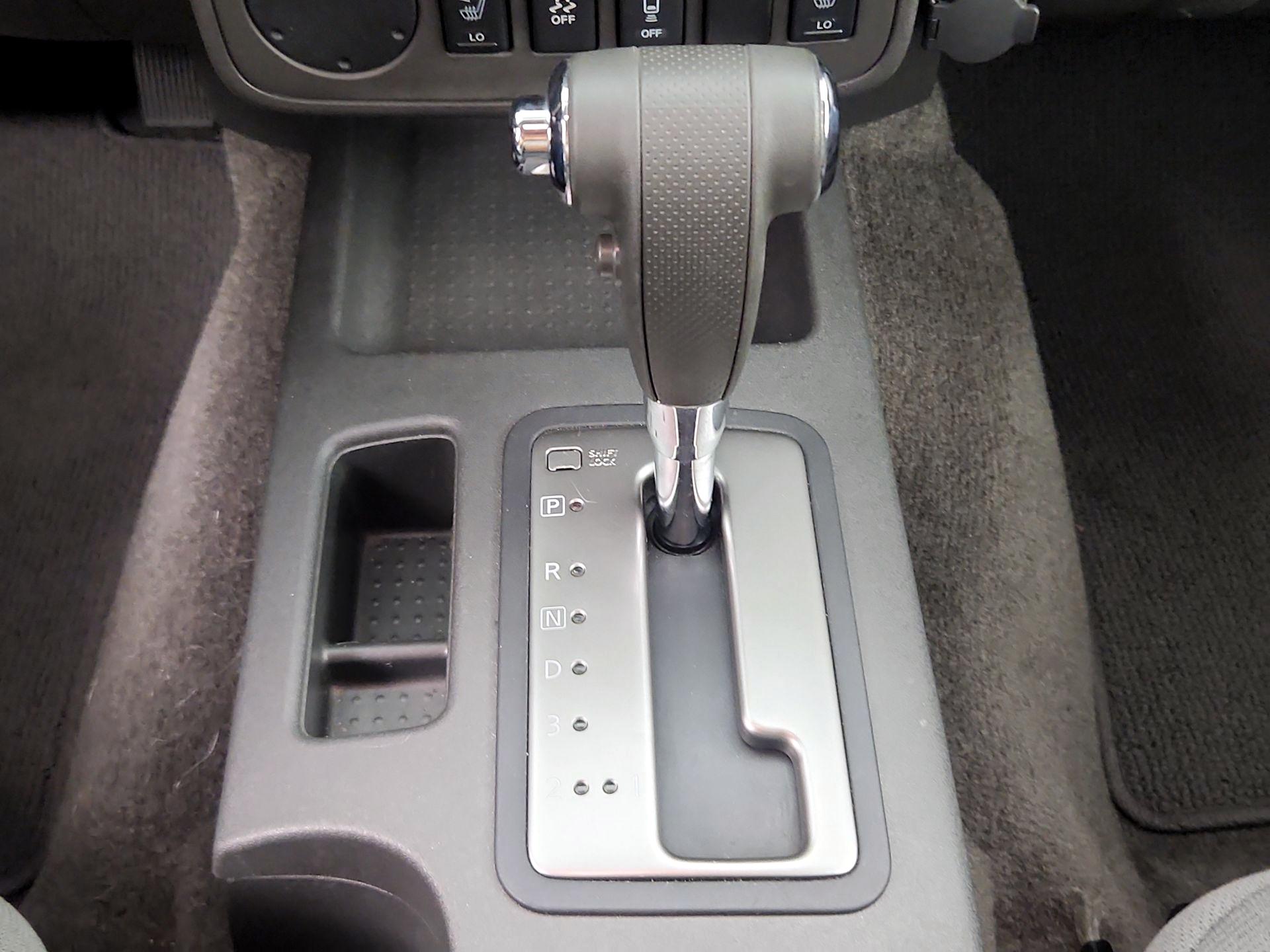 Thumbnail: 2015 Nissan Frontier - 17