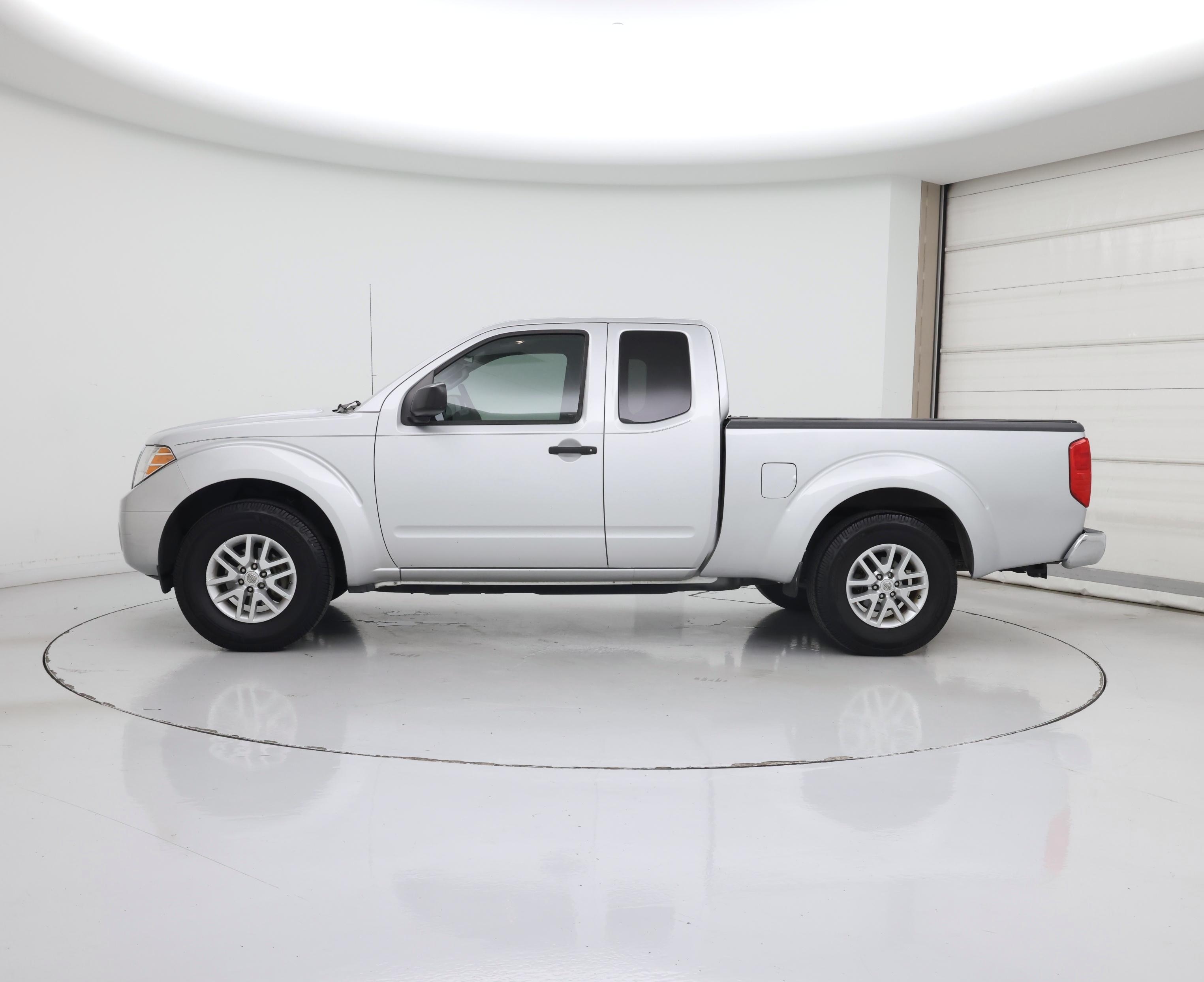 Thumbnail: 2015 Nissan Frontier - 3