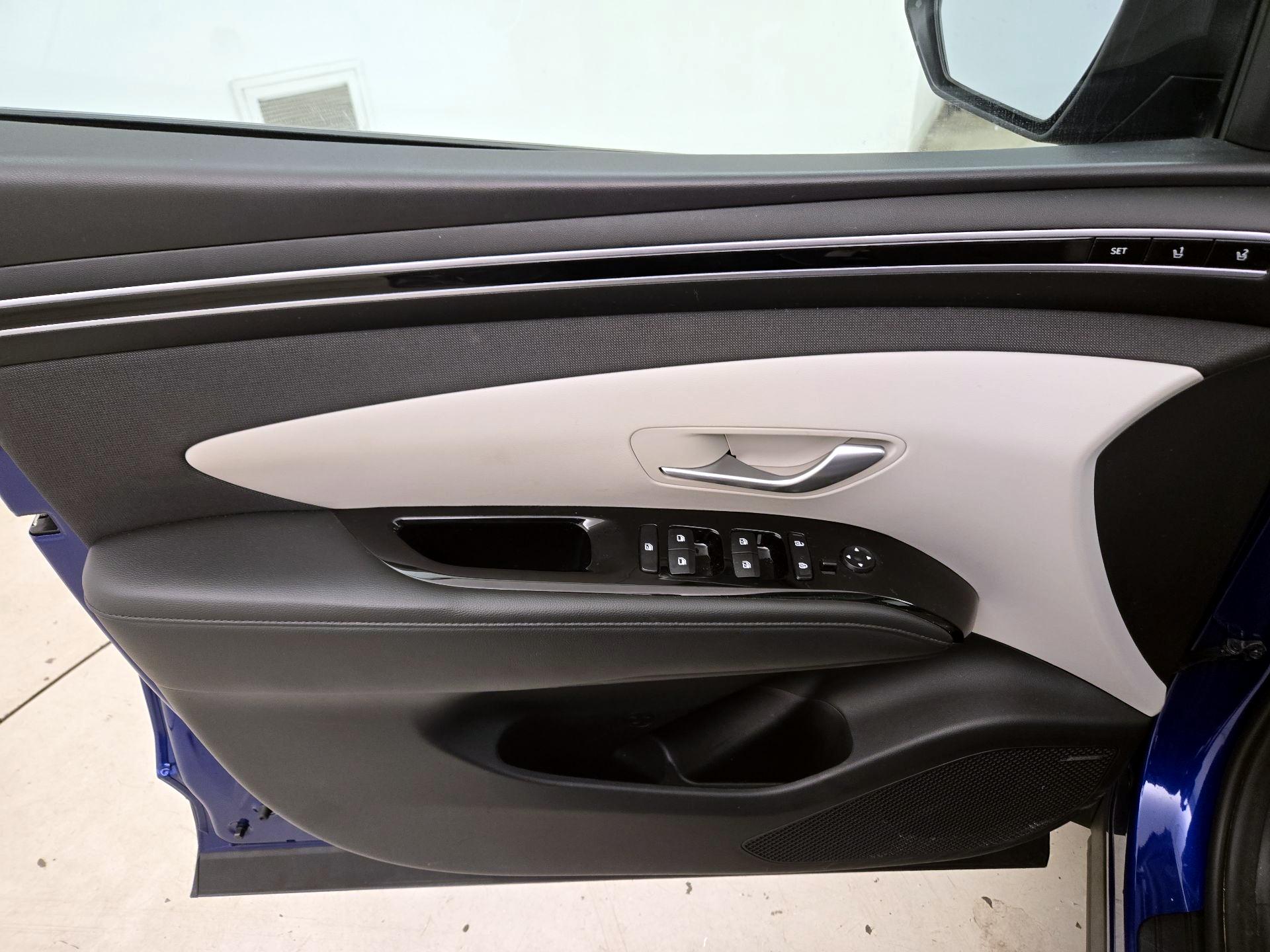 Thumbnail: 2023 Hyundai Tucson - 12