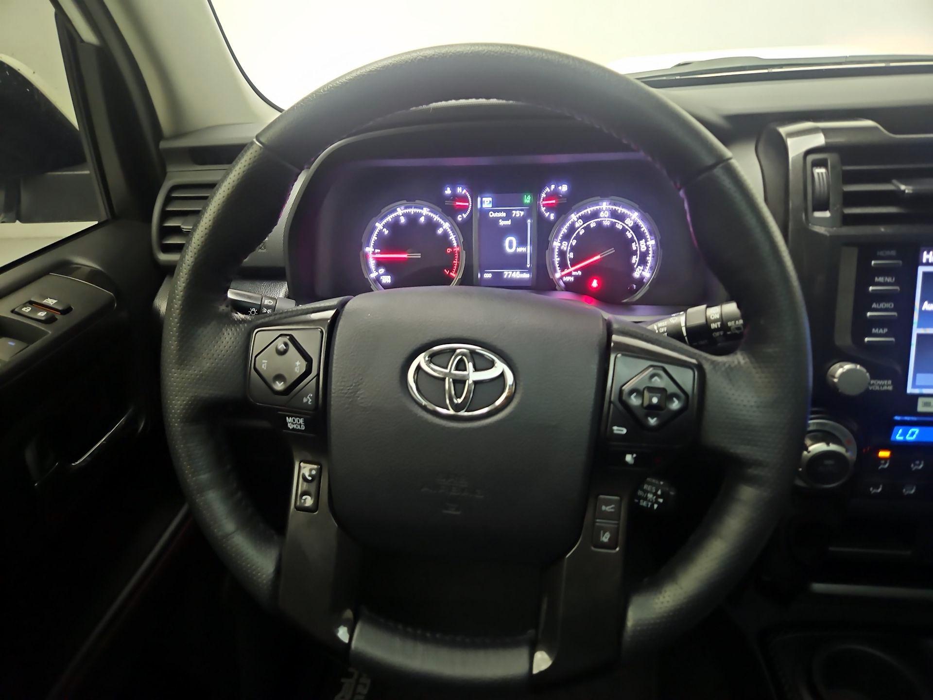 Thumbnail: 2023 Toyota 4Runner - 10