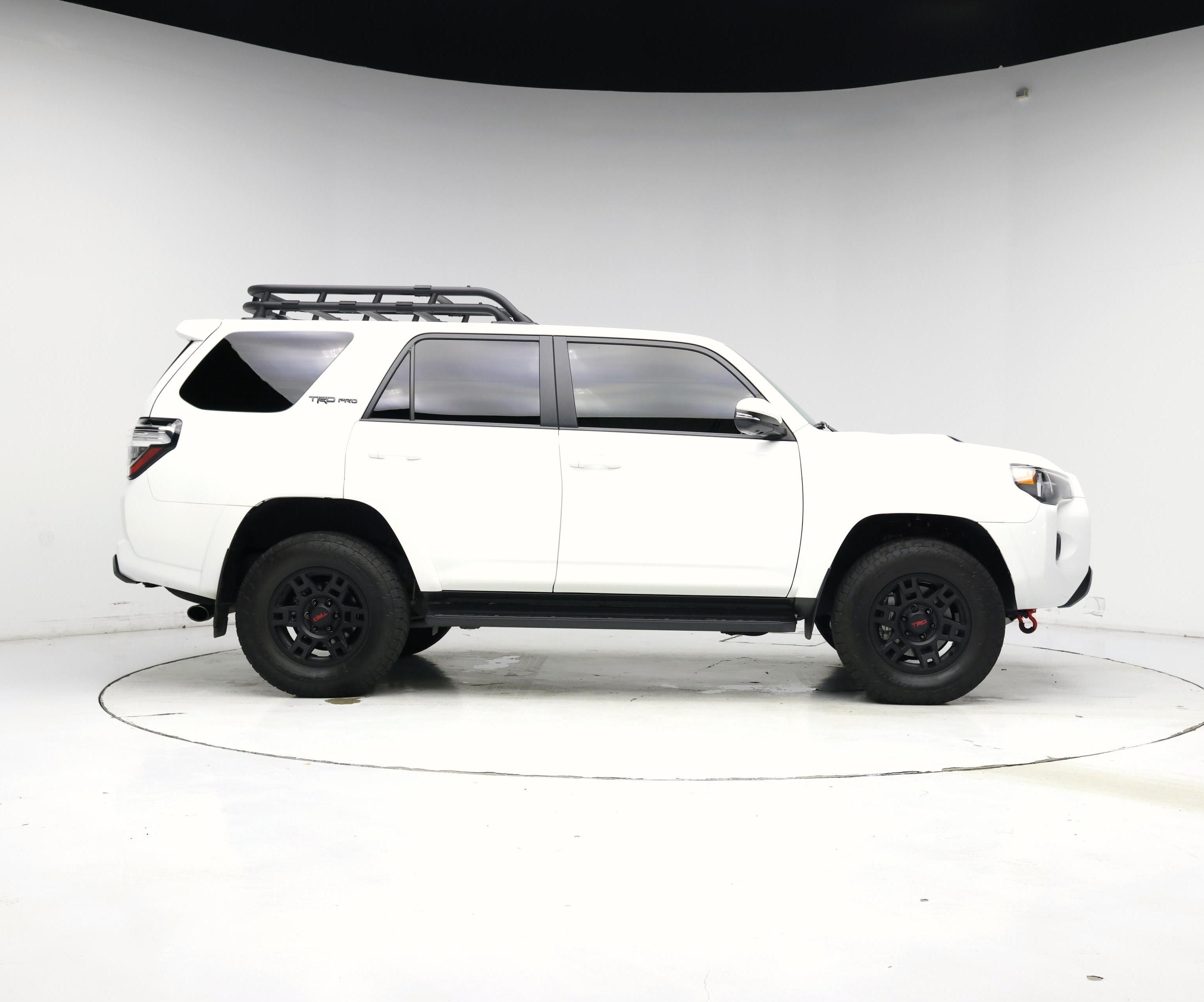Thumbnail: 2023 Toyota 4Runner - 7