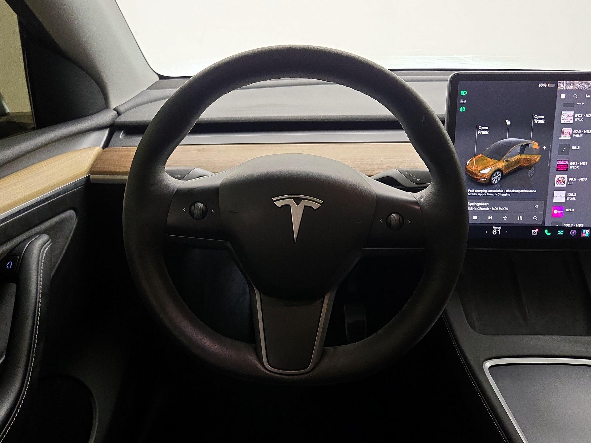 Thumbnail: 2023 Tesla Model Y - 10