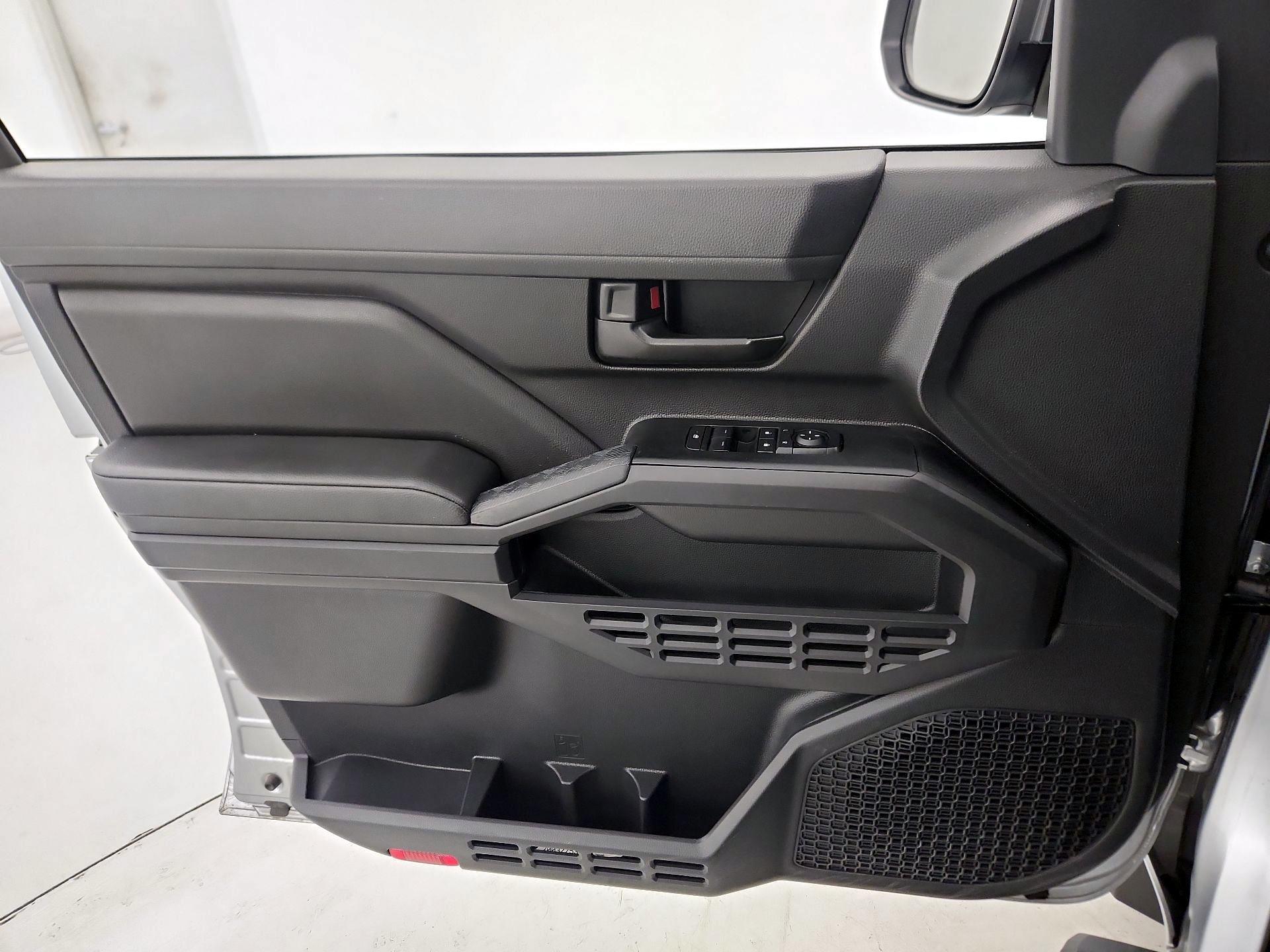 Thumbnail: 2024 Toyota Tacoma - 12