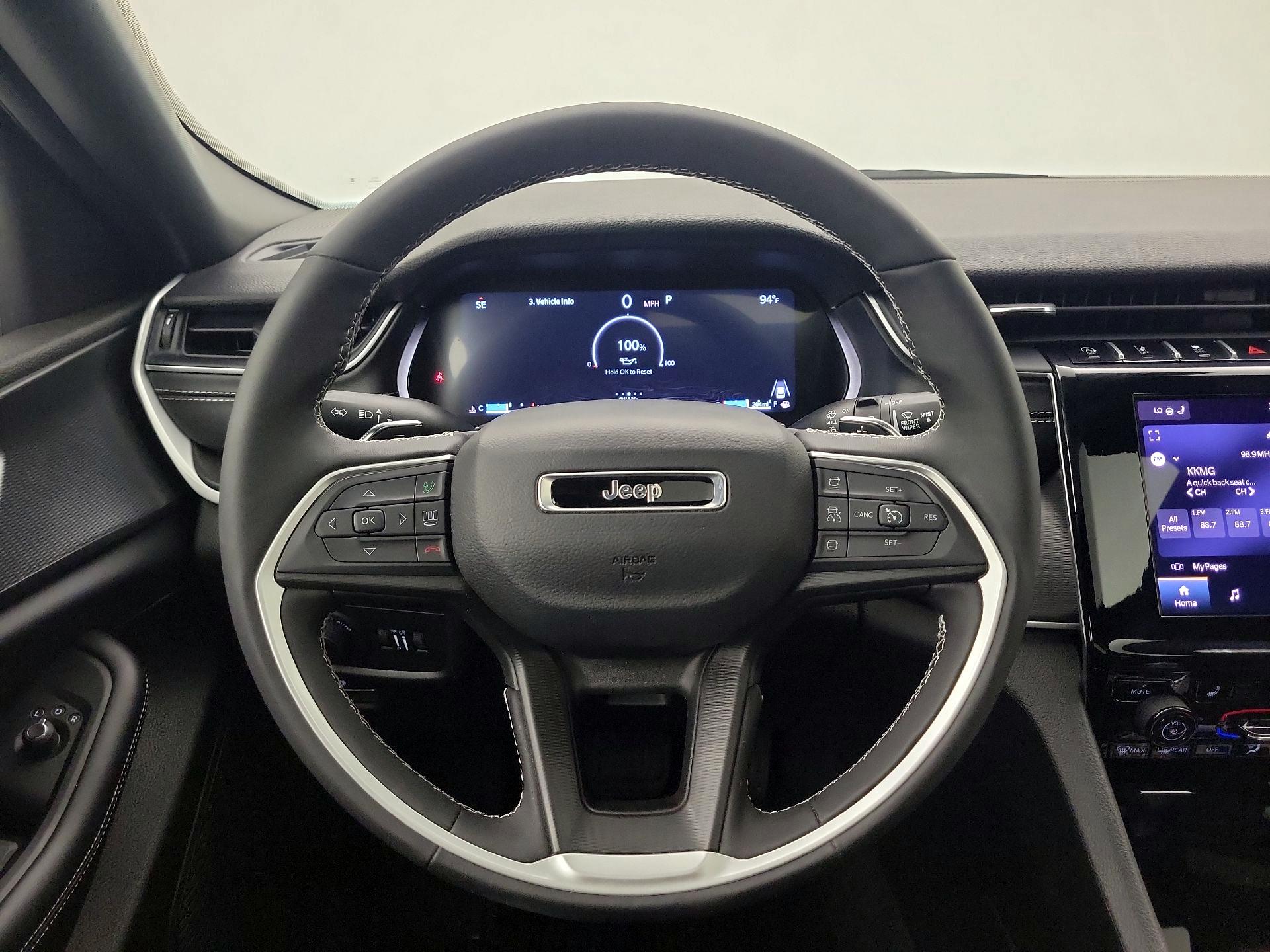 Thumbnail: 2025 Jeep Grand Cherokee - 10