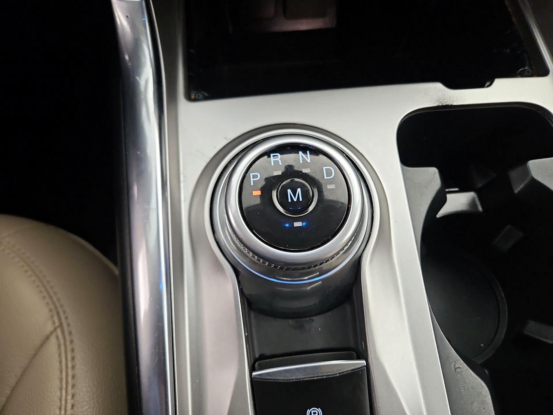 Thumbnail: 2020 Ford Explorer - 17