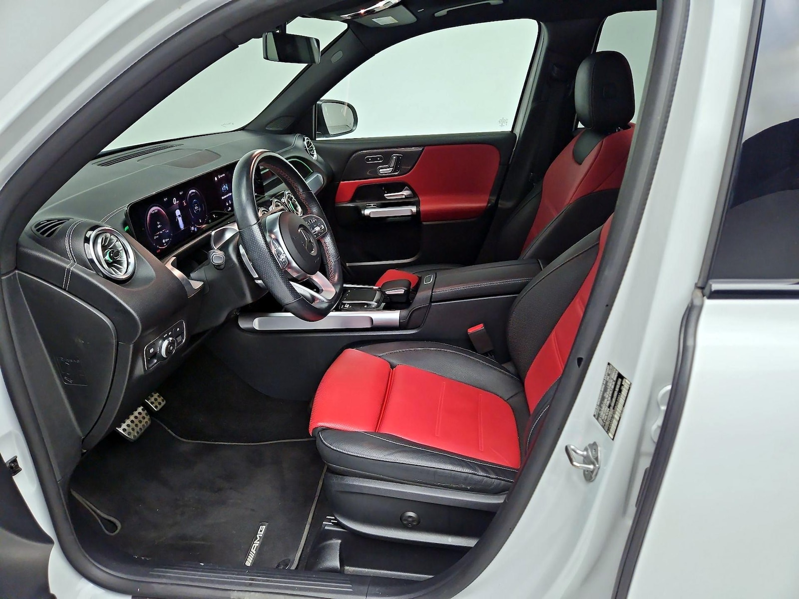 2022 Mercedes-Benz GLB Base - Photo 12