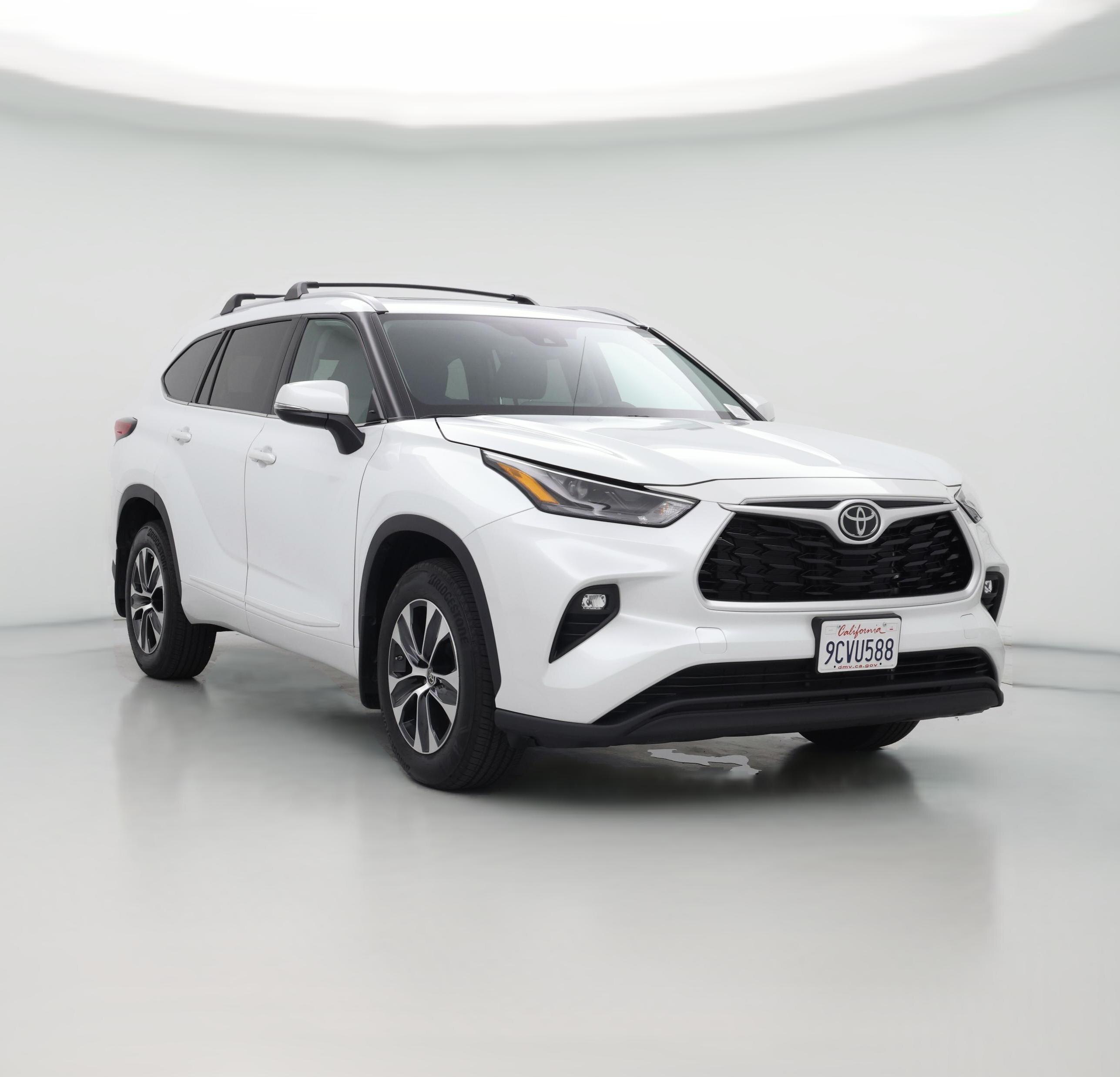 Thumbnail: 2022 Toyota Highlander - 1