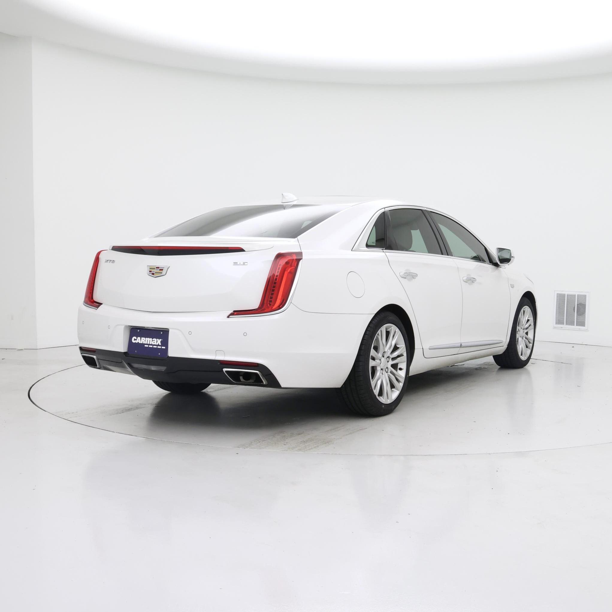 Thumbnail: 2018 Cadillac XTS - 8