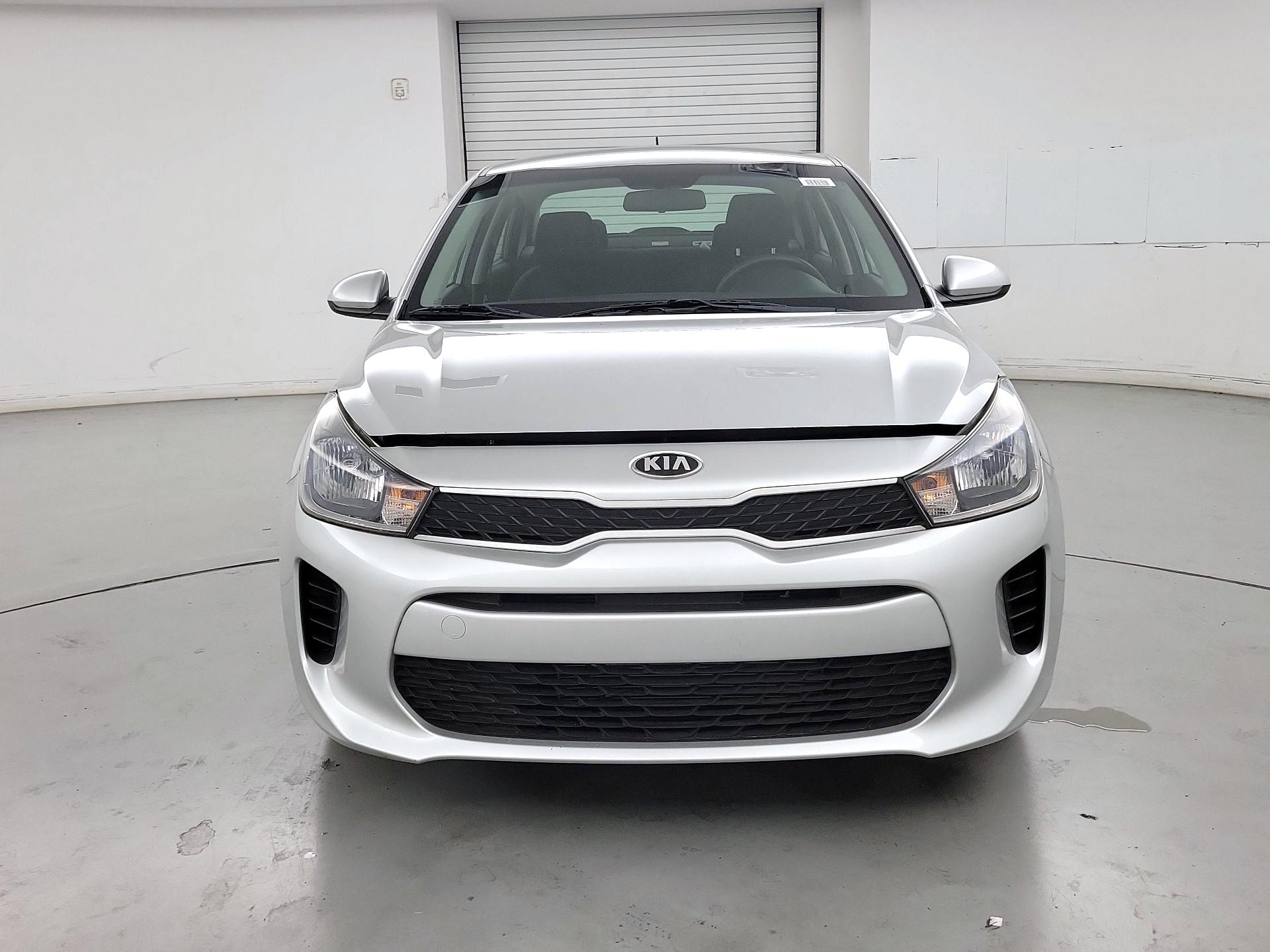 Thumbnail: 2019 Kia Rio - 2
