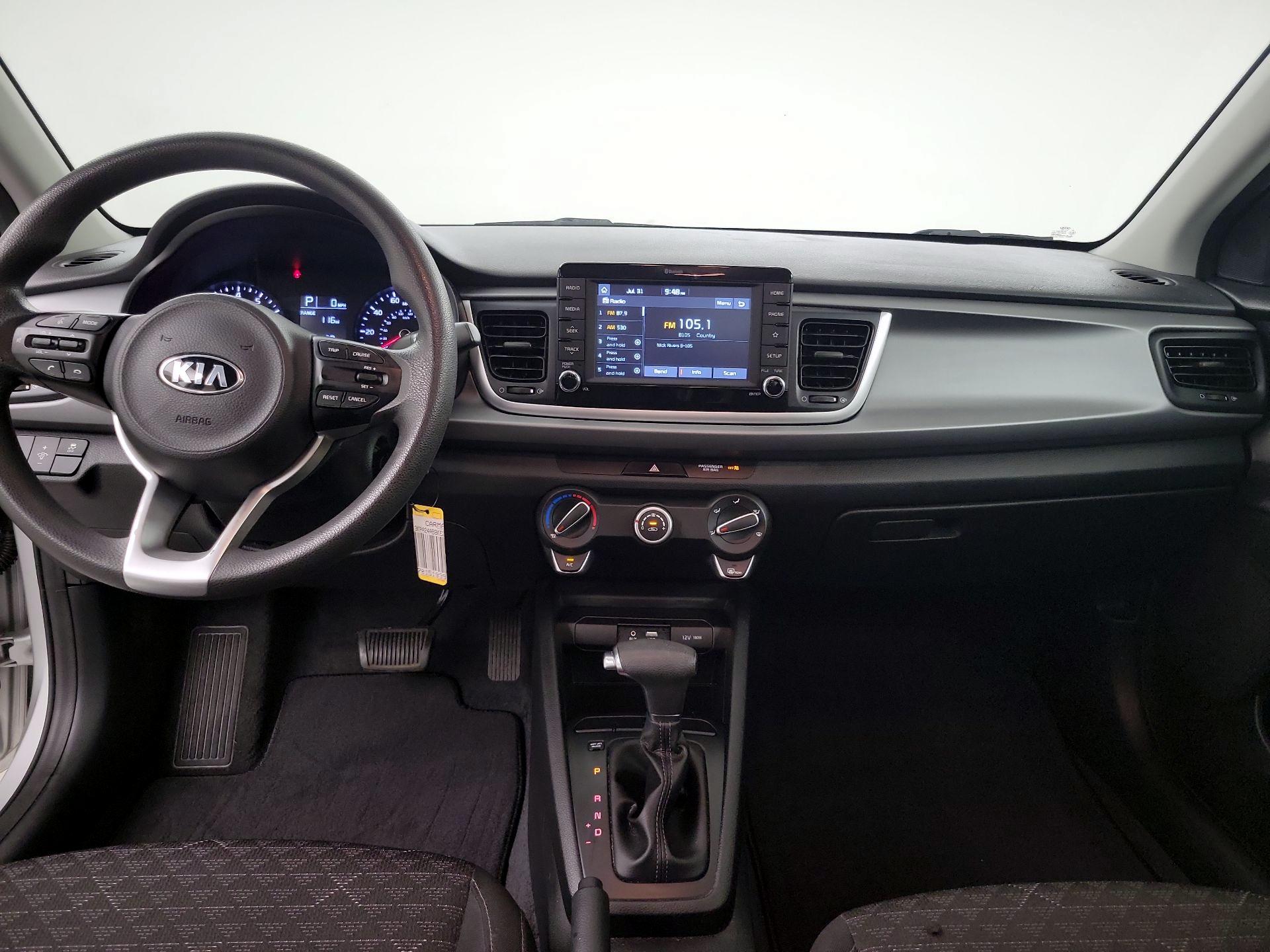 Thumbnail: 2019 Kia Rio - 8