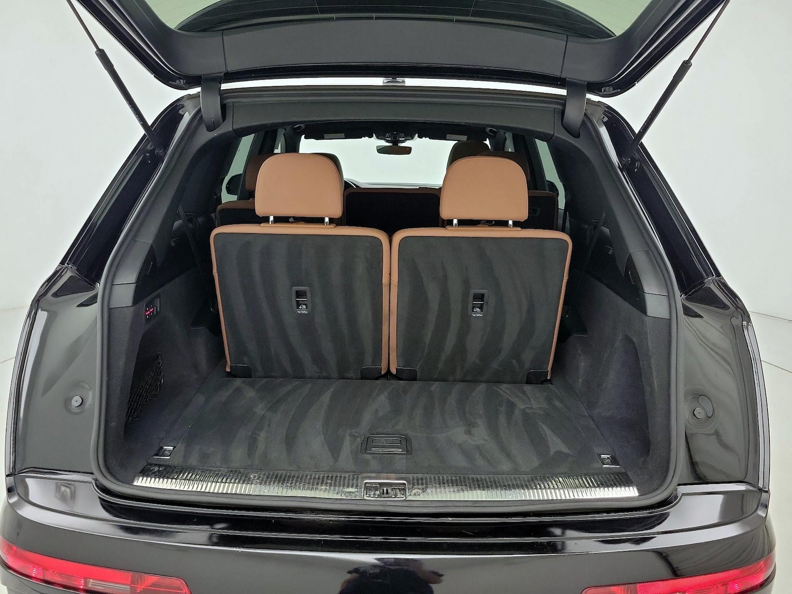 2021 Audi Q7 Premium Plus - Photo 24