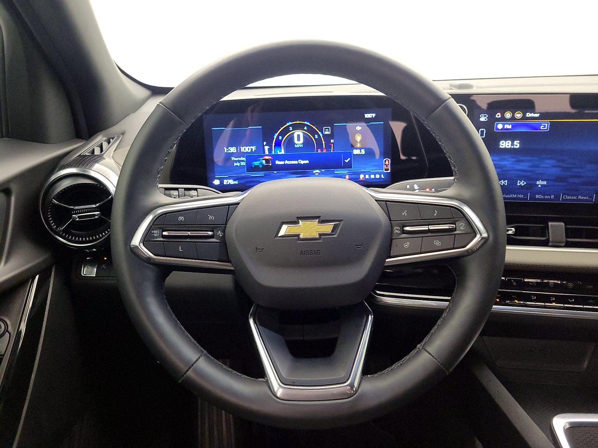 Thumbnail: 2025 Chevrolet Equinox - 10