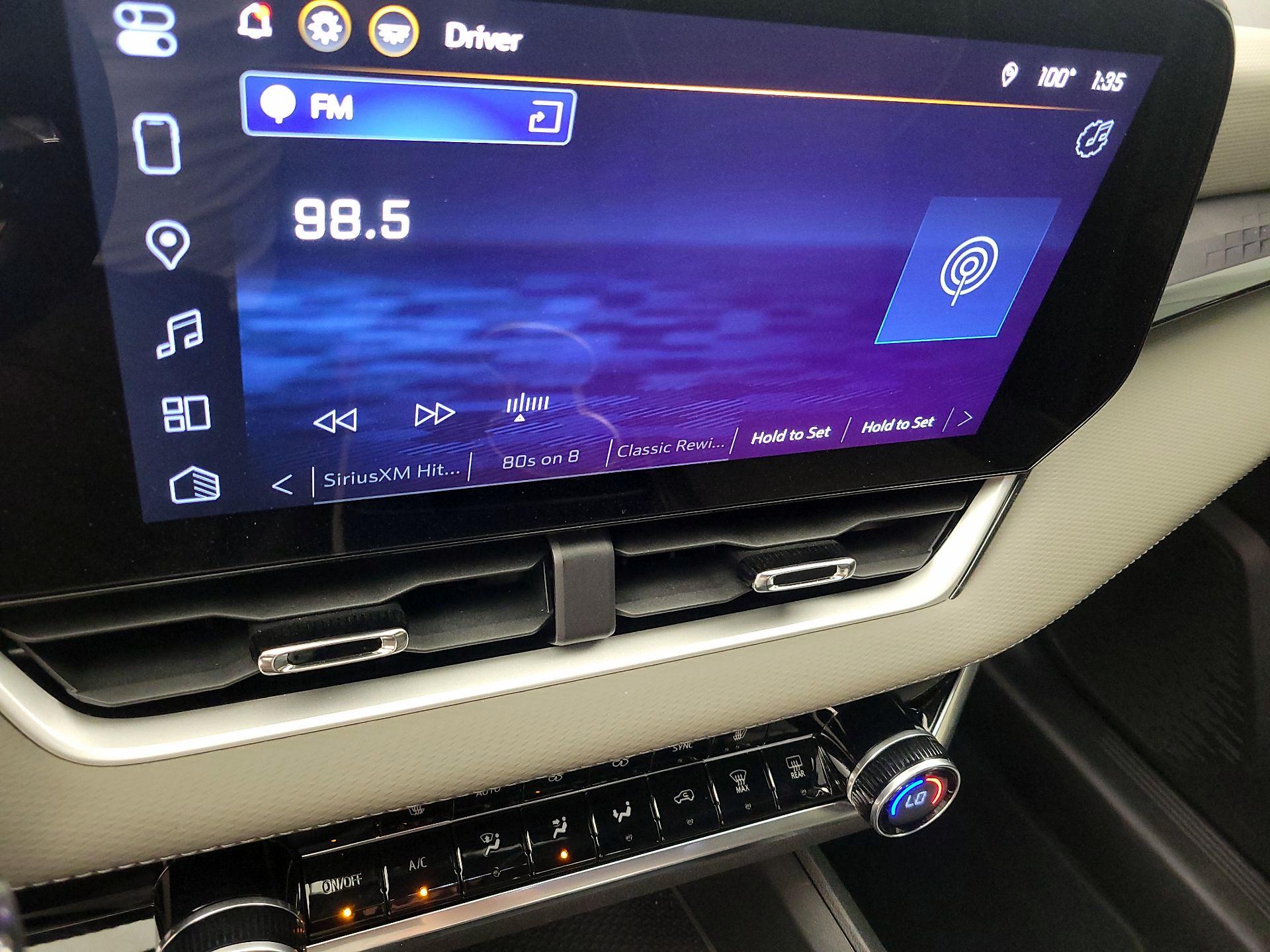 Thumbnail: 2025 Chevrolet Equinox - 13