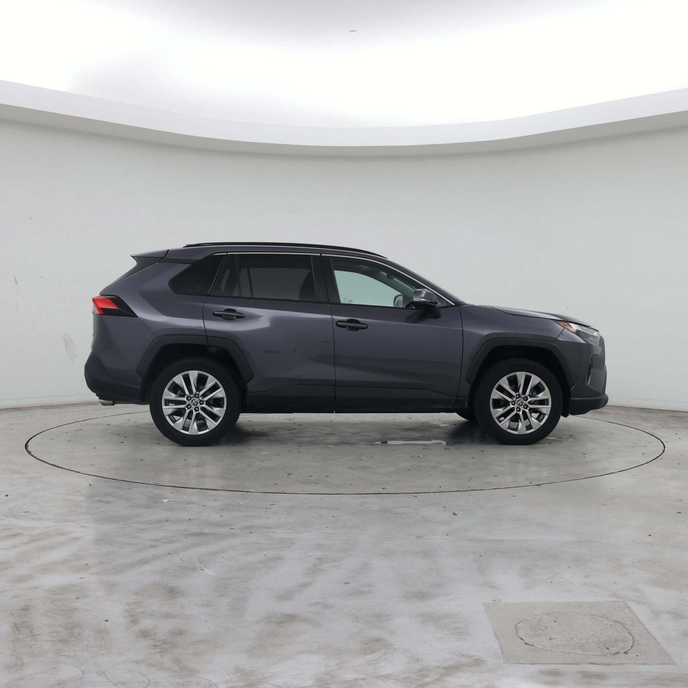 Thumbnail: 2023 Toyota RAV4 - 7