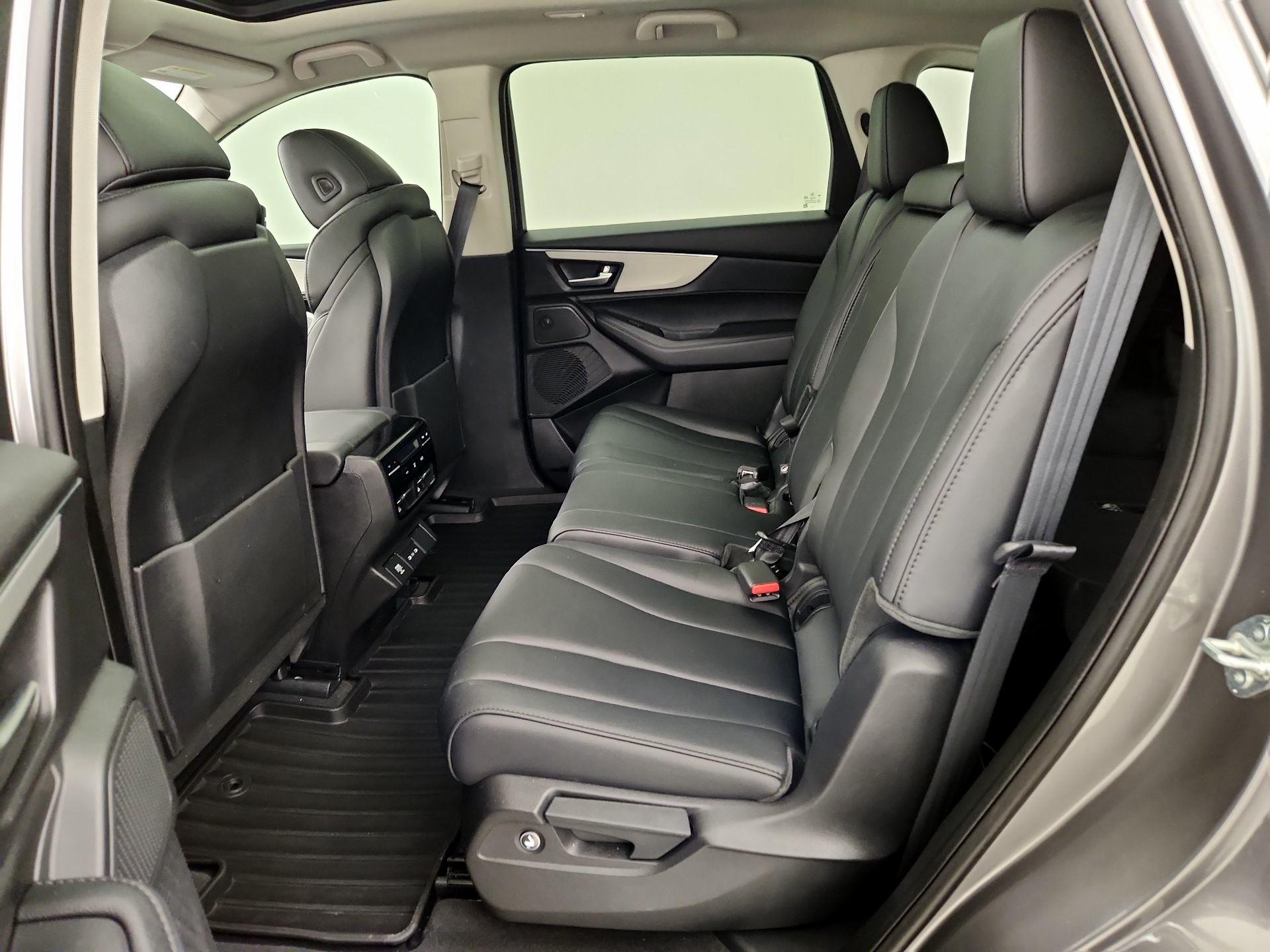 Thumbnail: 2025 Acura MDX - 20