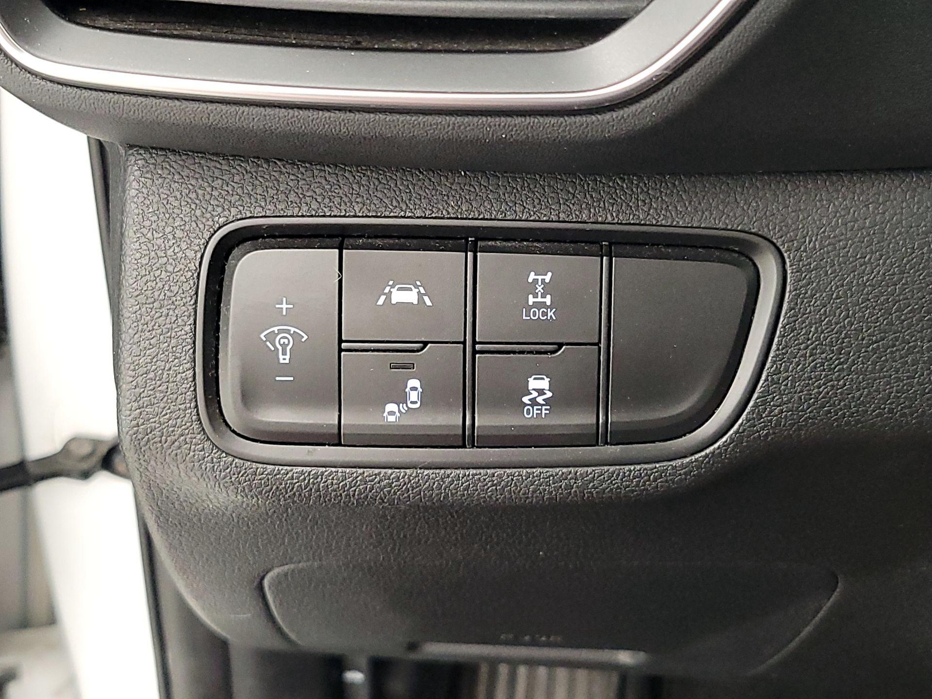 Thumbnail: 2019 Hyundai Santa Fe - 13