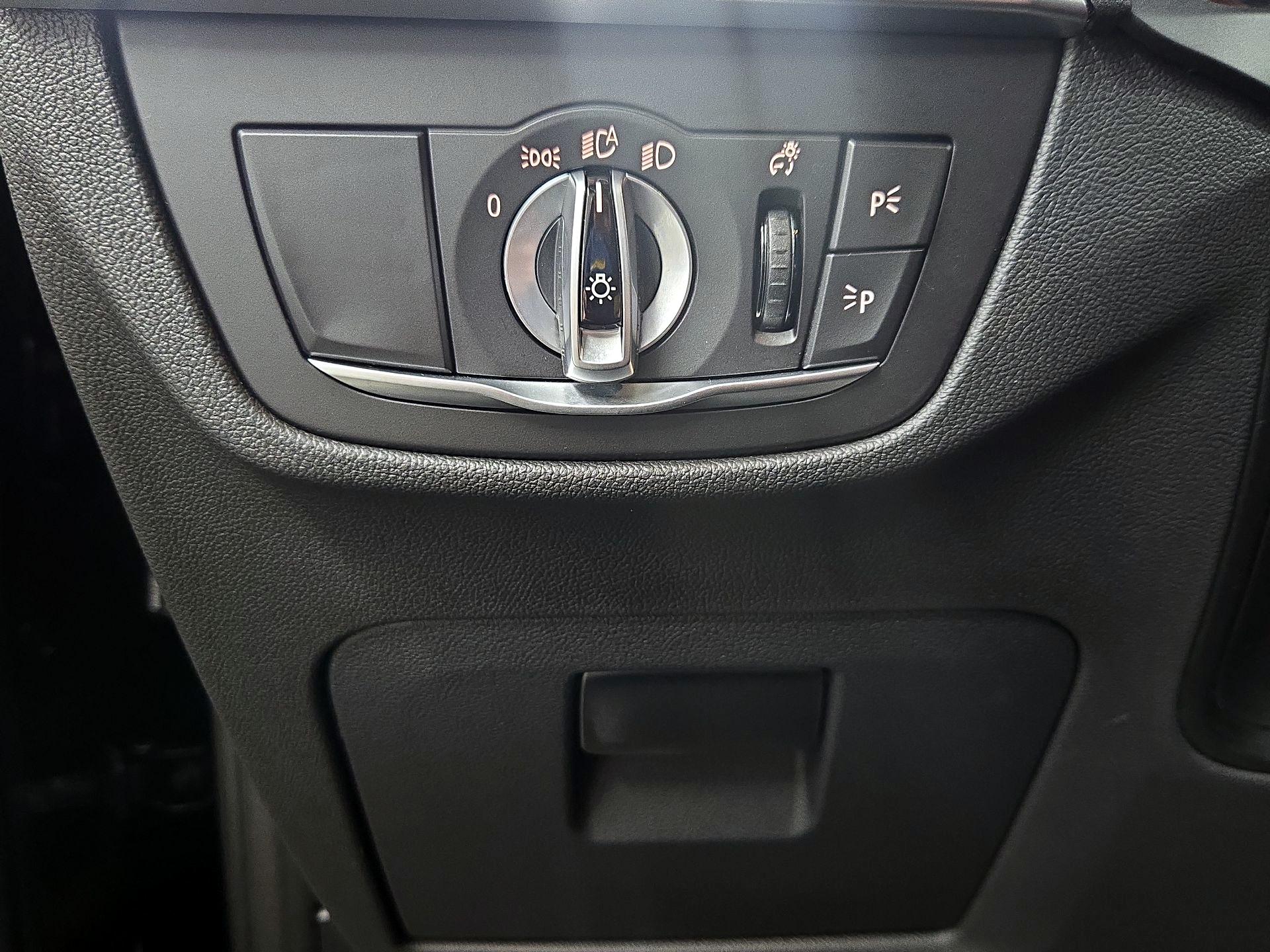 Thumbnail: 2020 BMW X3 - 13