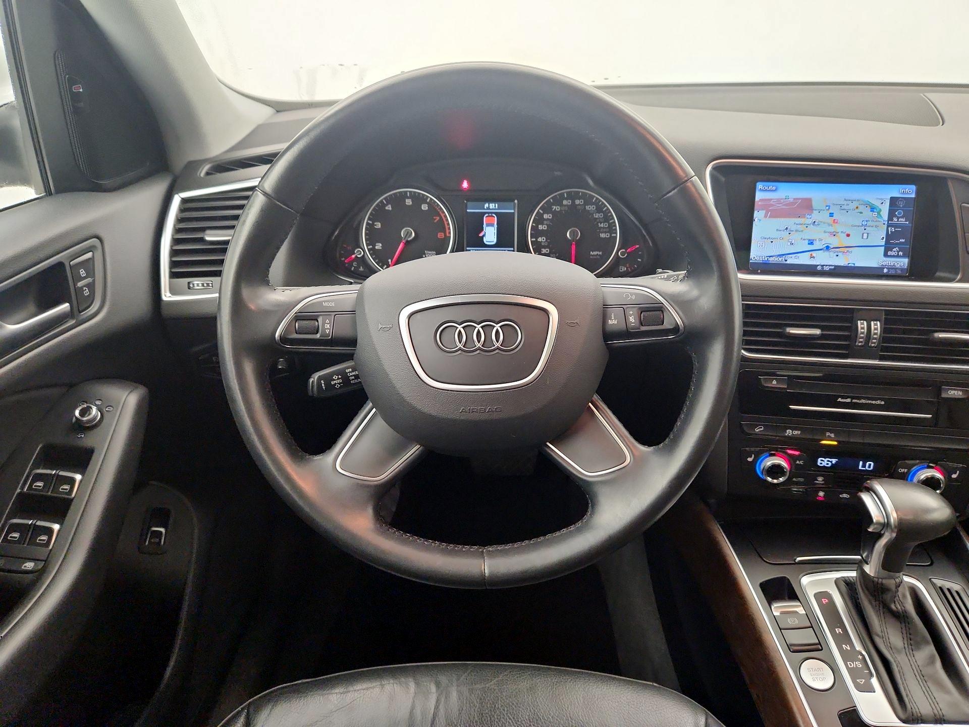 Thumbnail: 2015 Audi Q5 - 10