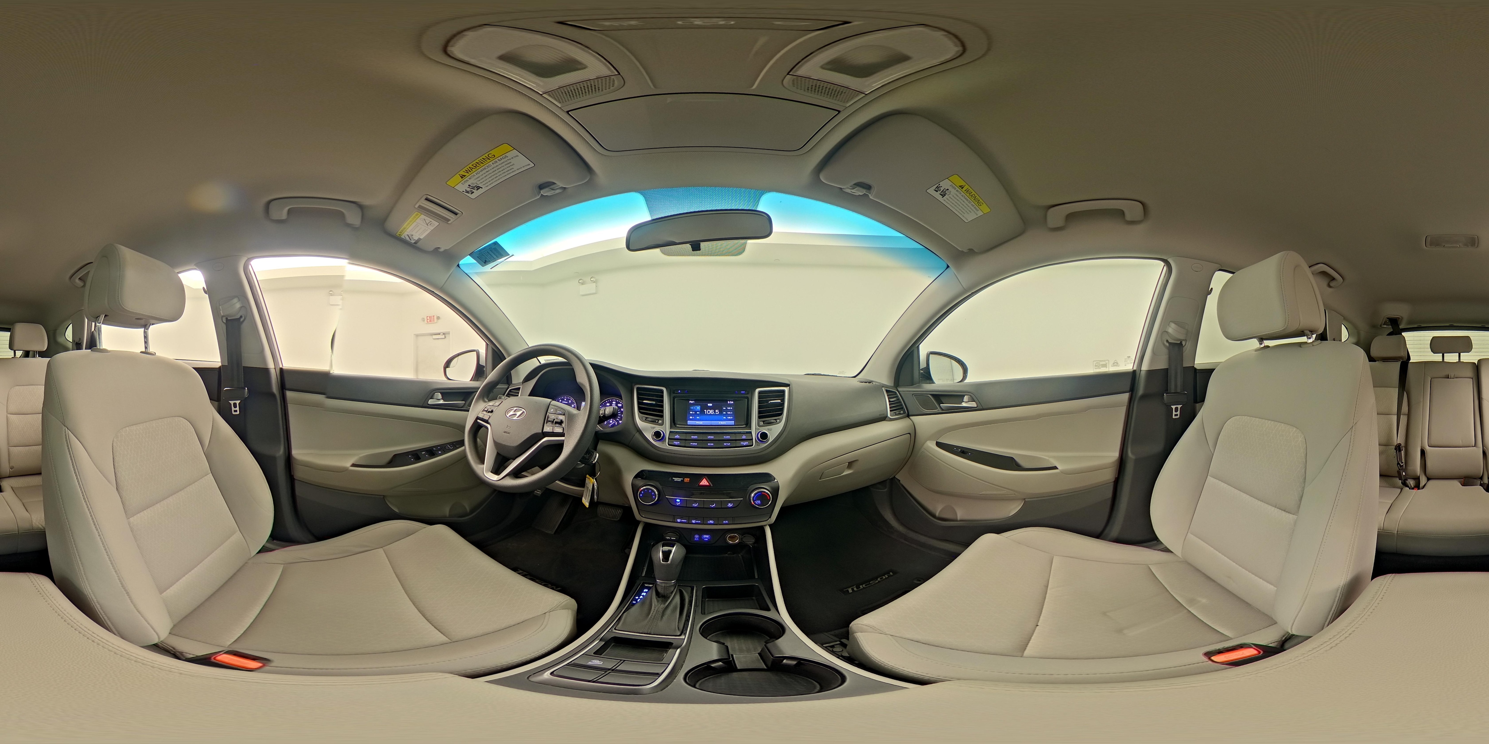 2017 Hyundai Tucson SE - Photo 24