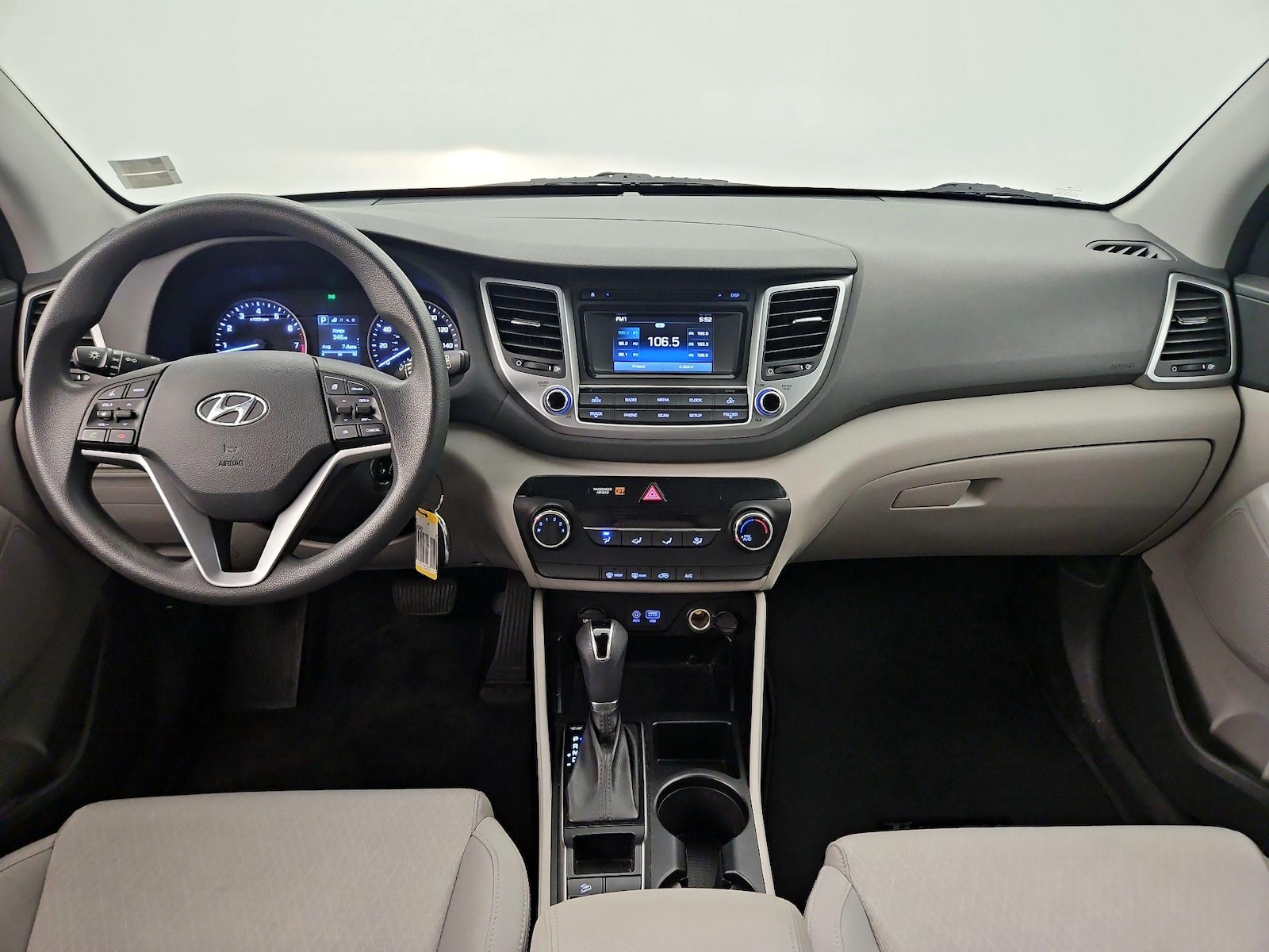 2017 Hyundai Tucson SE - Photo 10