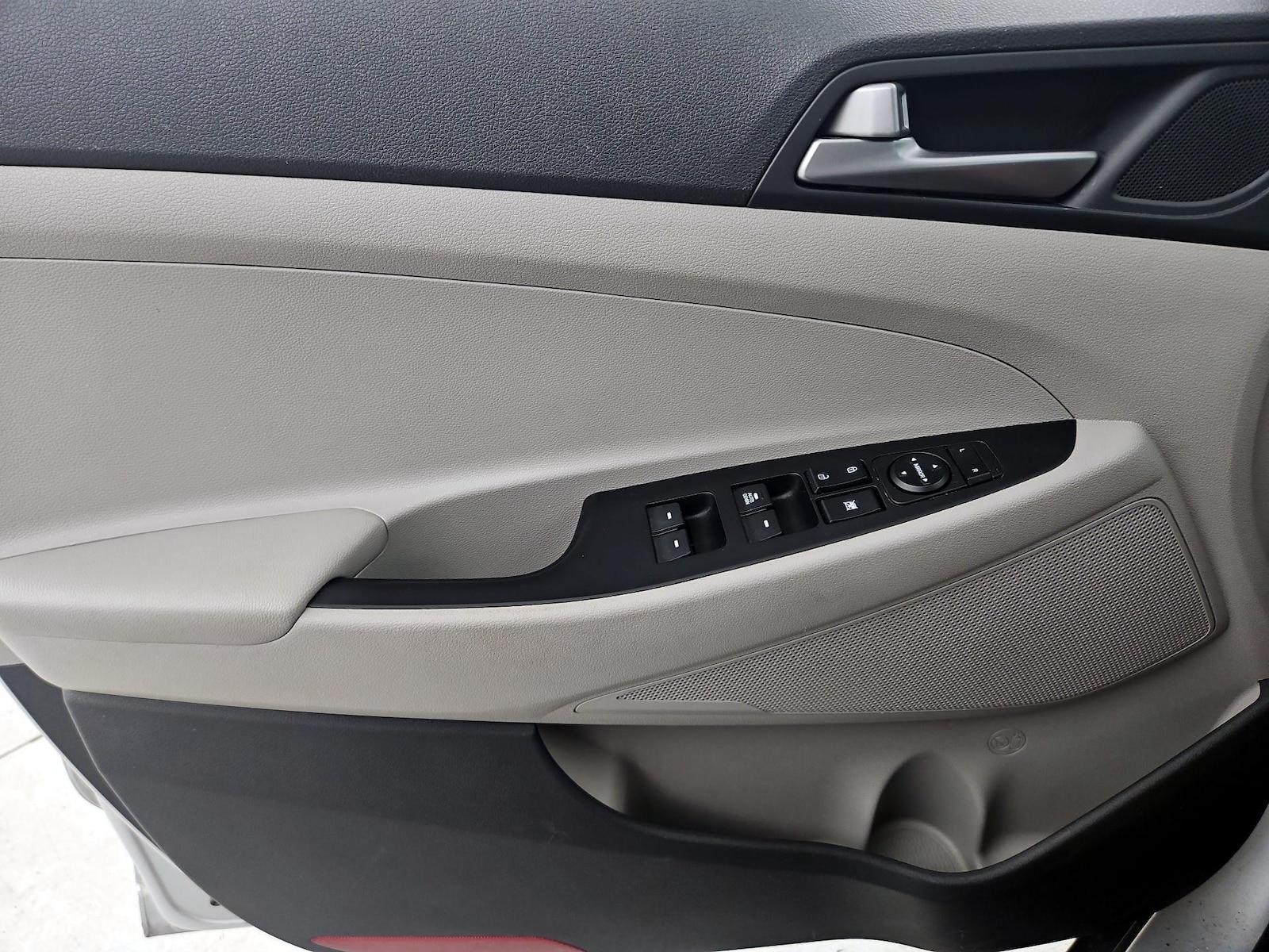 2017 Hyundai Tucson SE - Photo 13