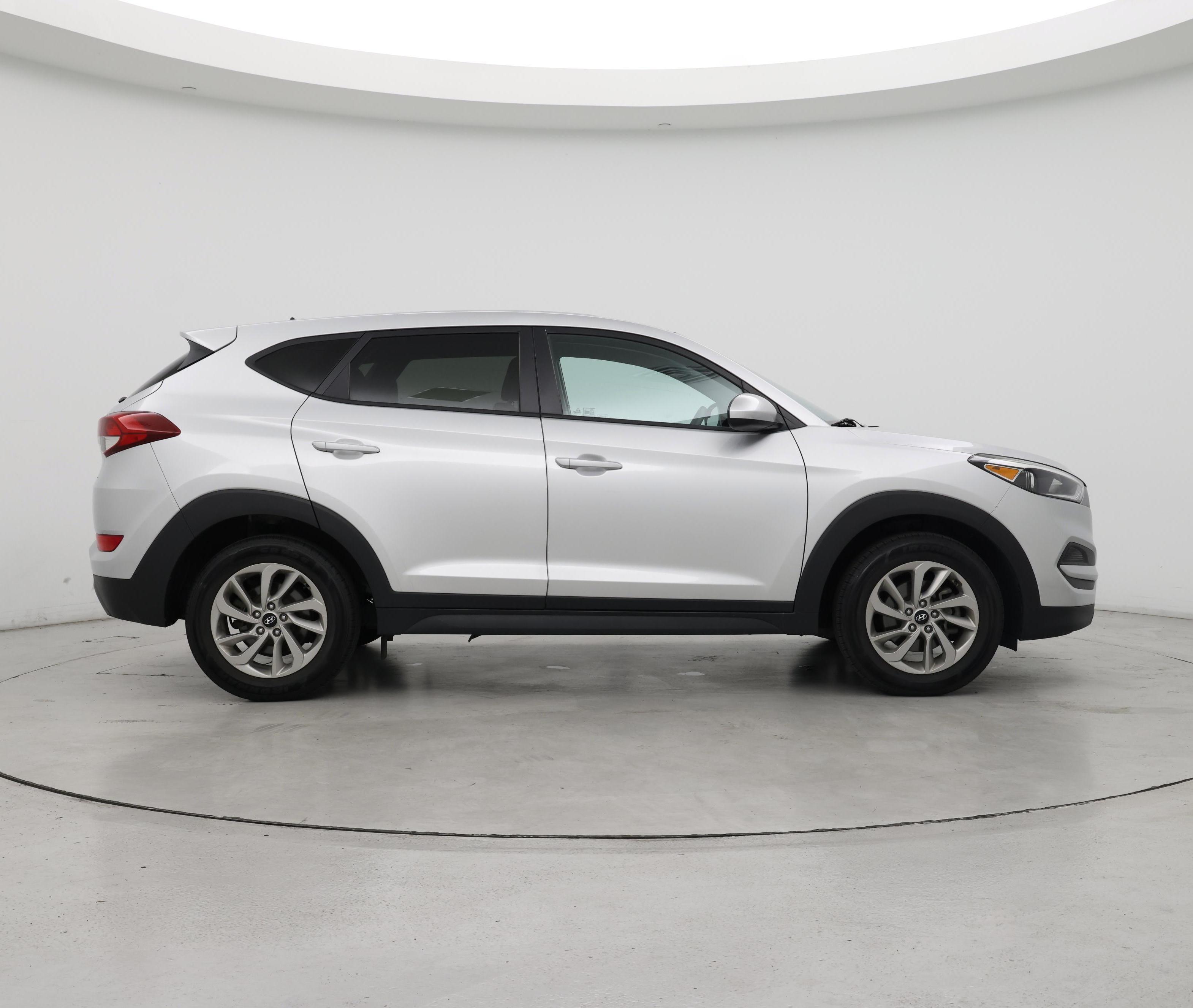 Thumbnail: 2017 Hyundai Tucson - 7